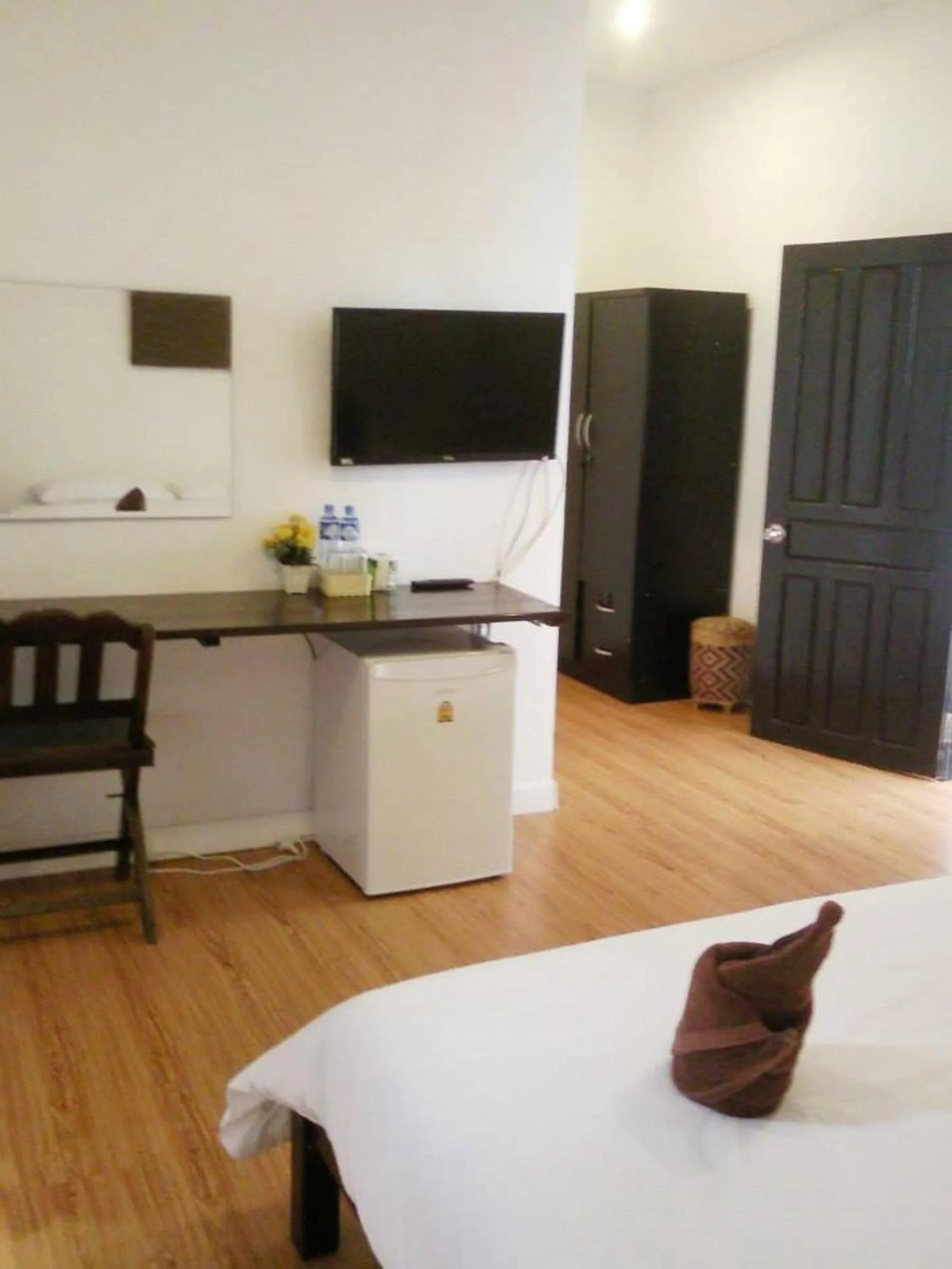 Seating area, Bed in Laos Haven Hotel