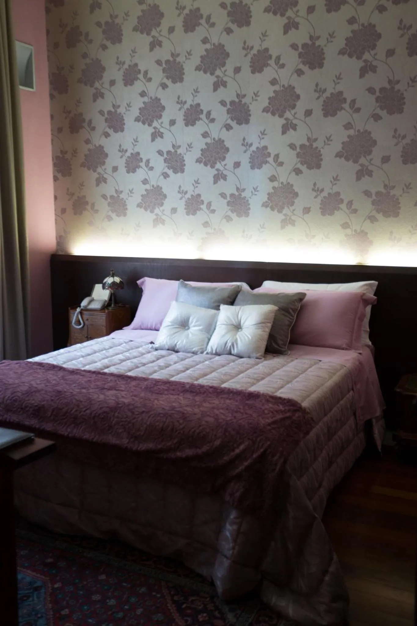 Bed in Hotel Dei Pittori