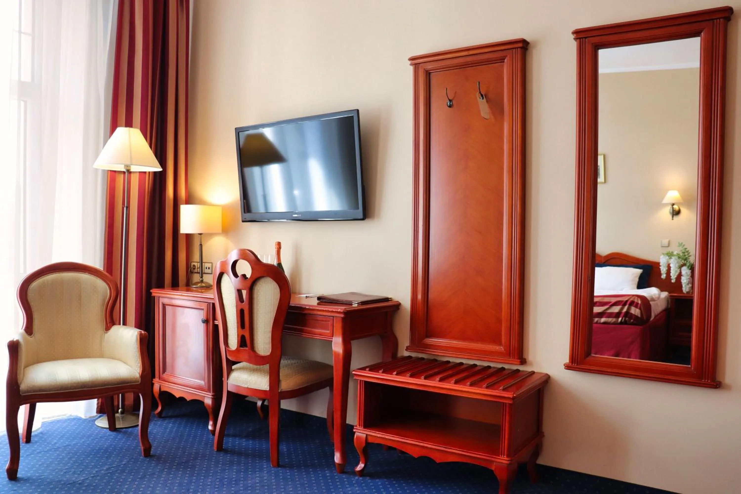 furniture, Bed in Hotel Europejski Wrocław Centrum