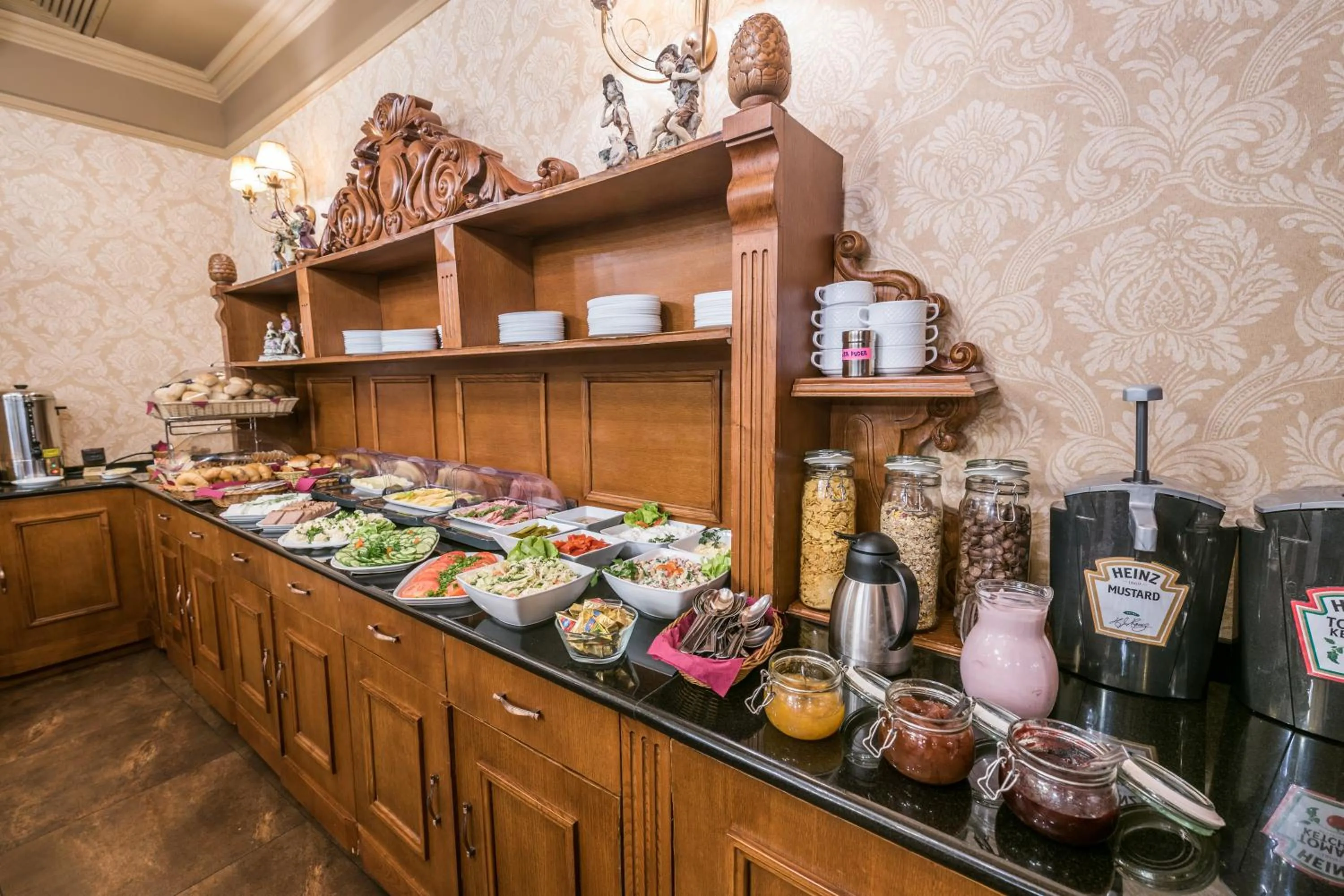 Restaurant/places to eat in Hotel Europejski Wrocław Centrum