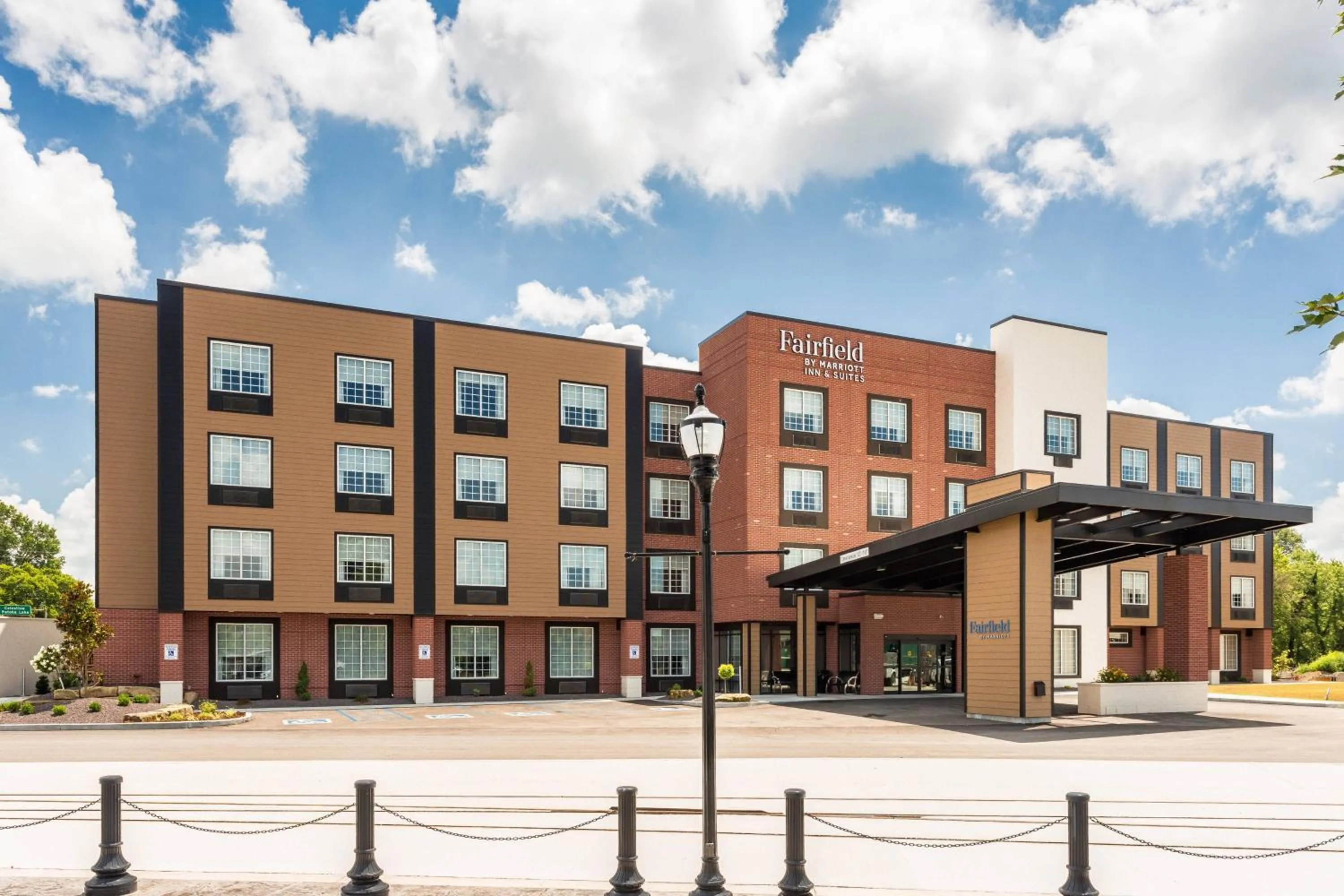 Property building in Fairfield Inn & Suites by Marriott Jasper