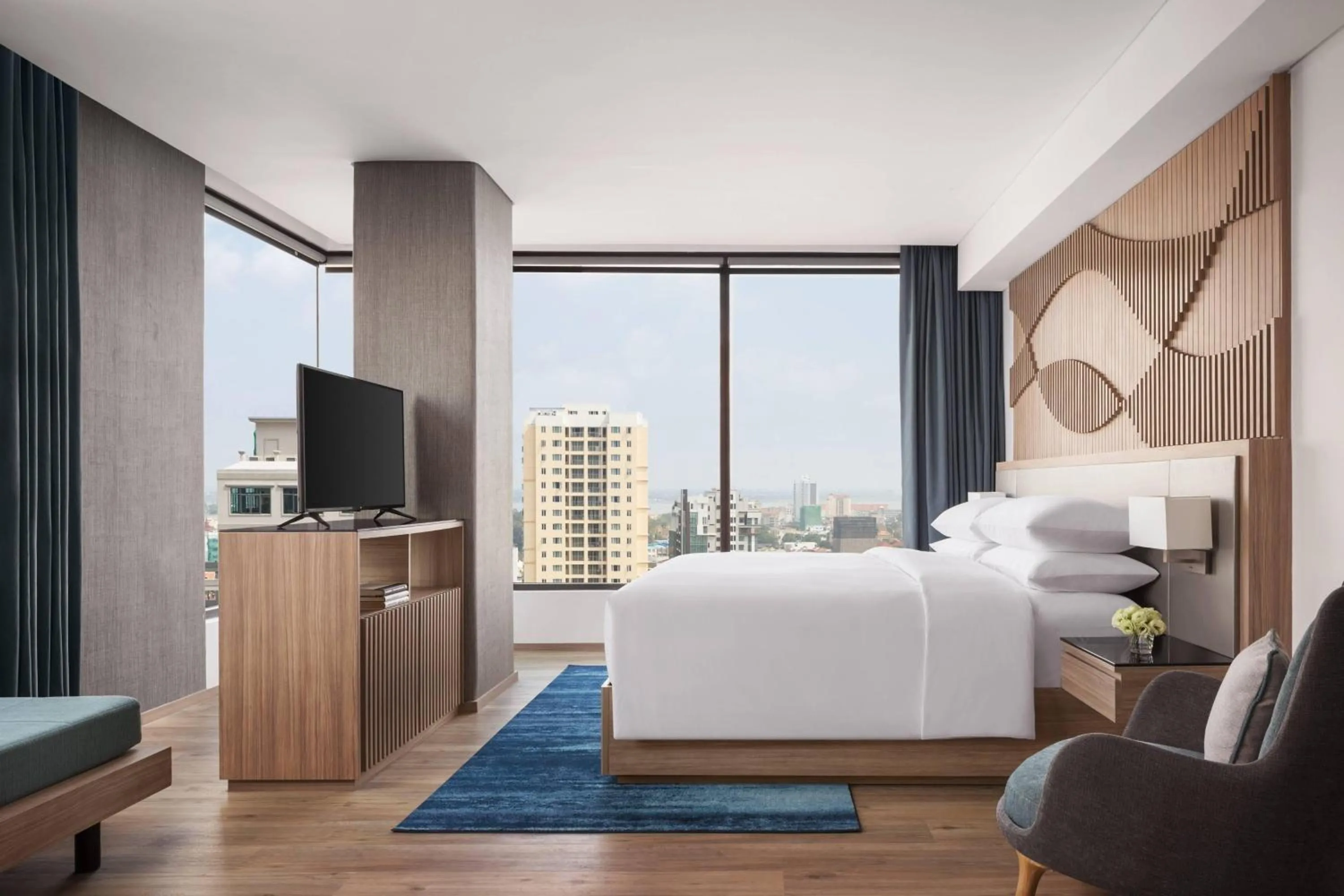 Photo of the whole room, Bed in Courtyard by Marriott Phnom Penh