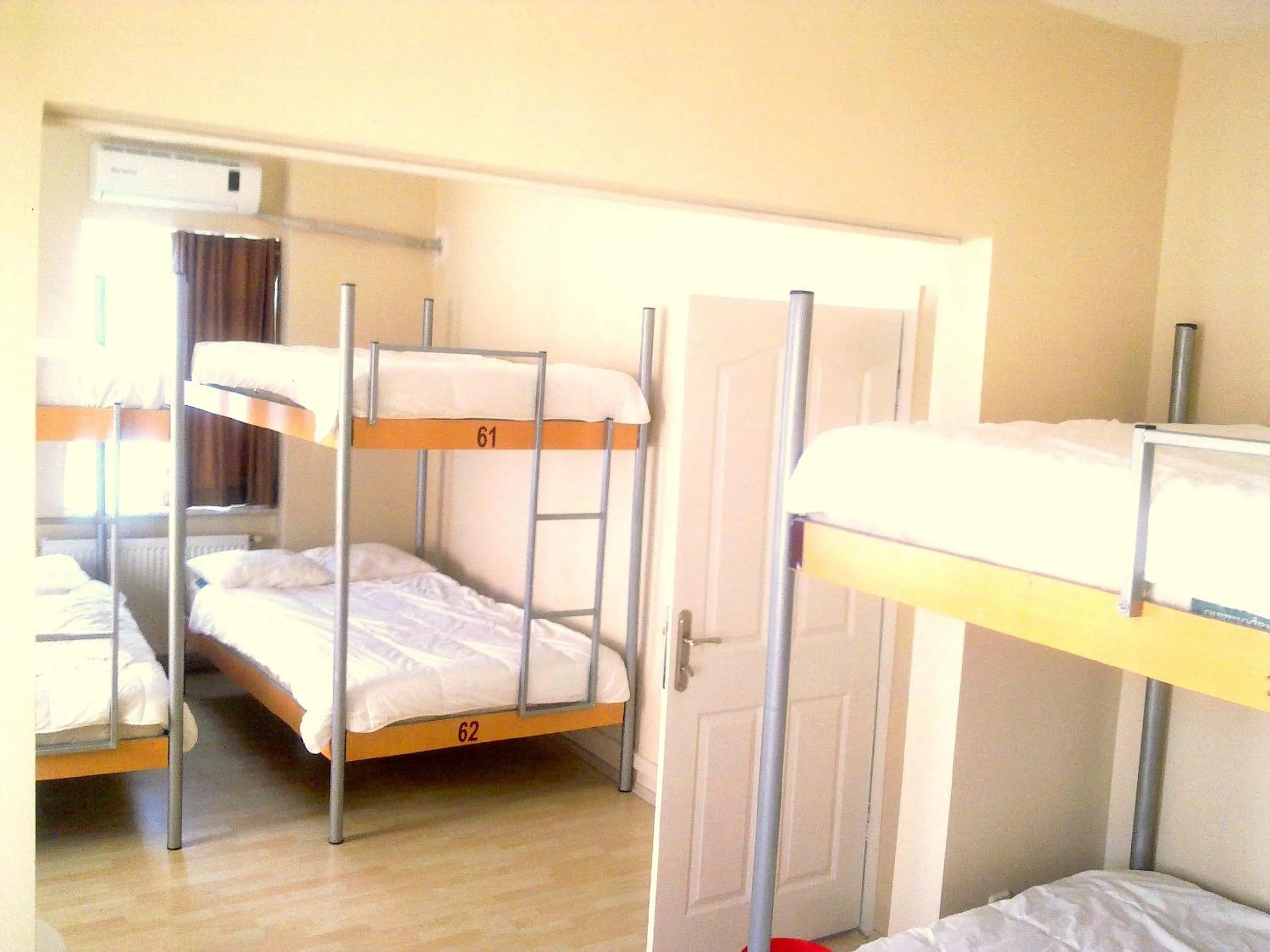 Photo of the whole room in Kevin's Hostel