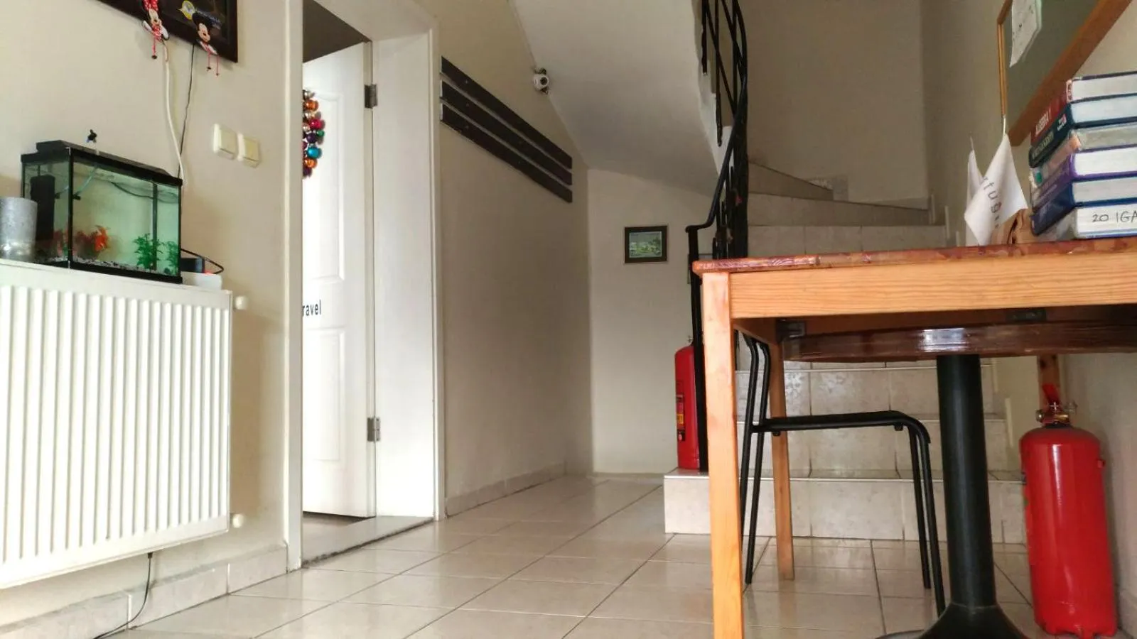 Area and facilities in Kevin's Hostel