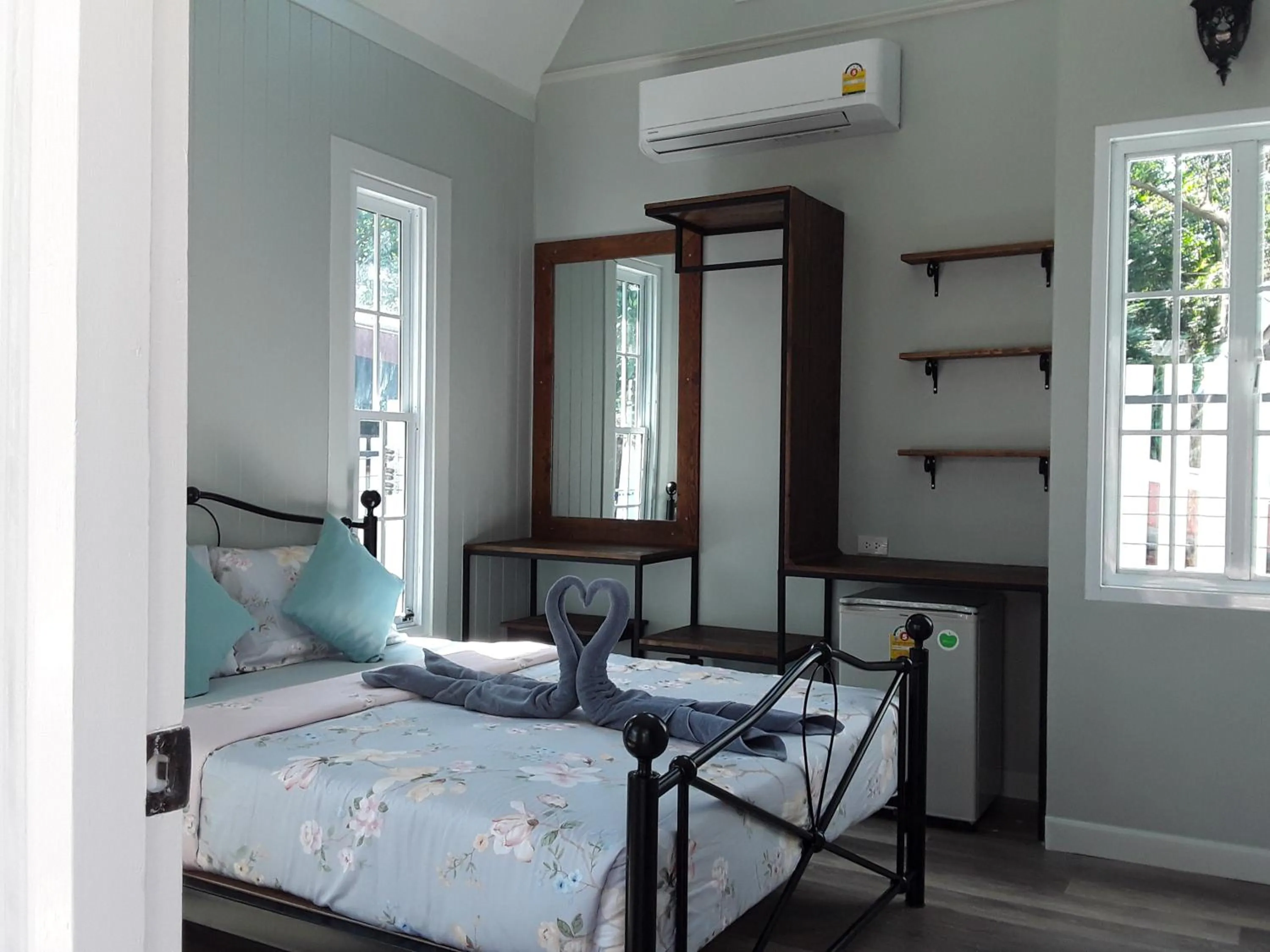 Bed in Sky cottage Bungalow