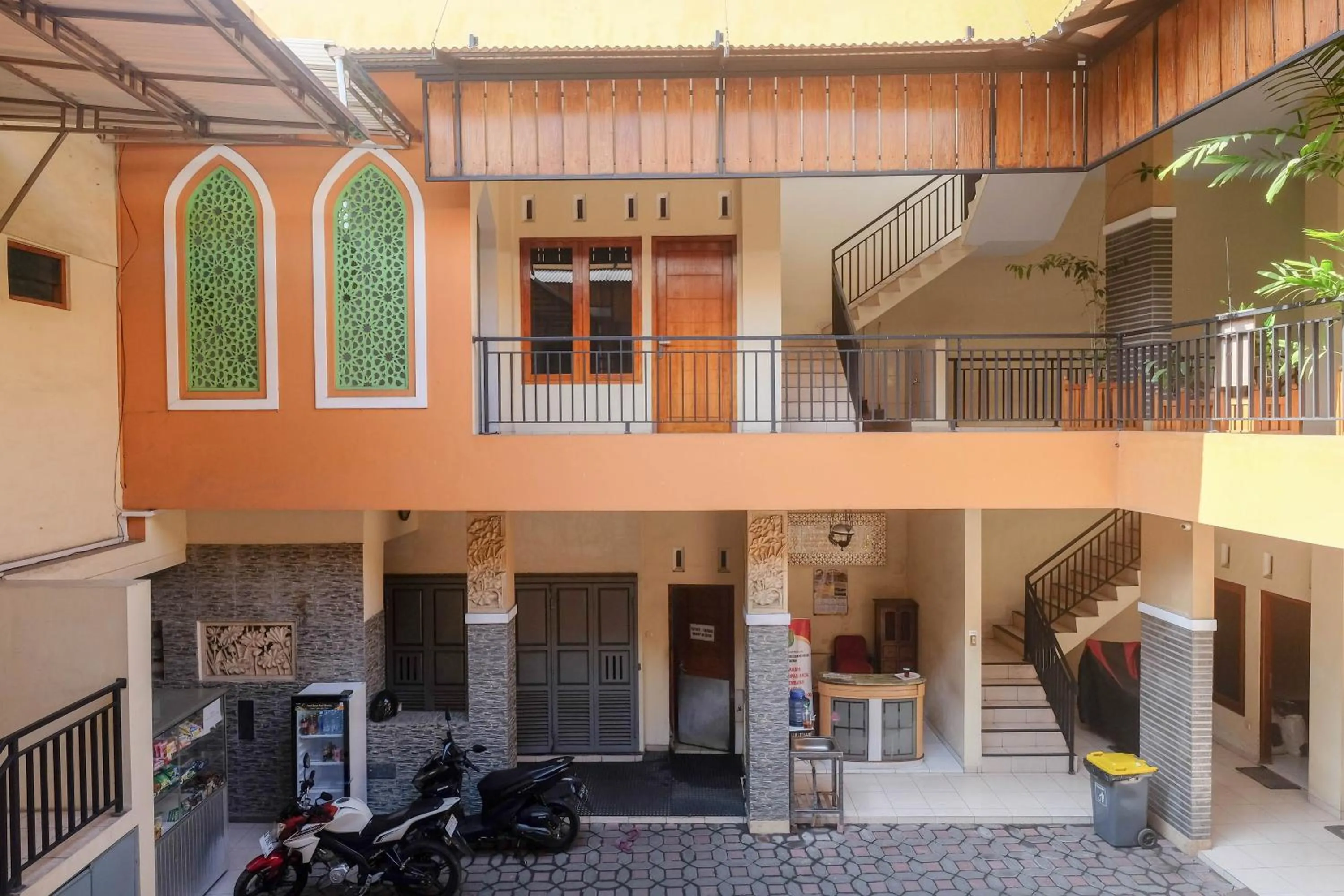 Property building in Urbanview Syariah Wisma Wongso Borobudur