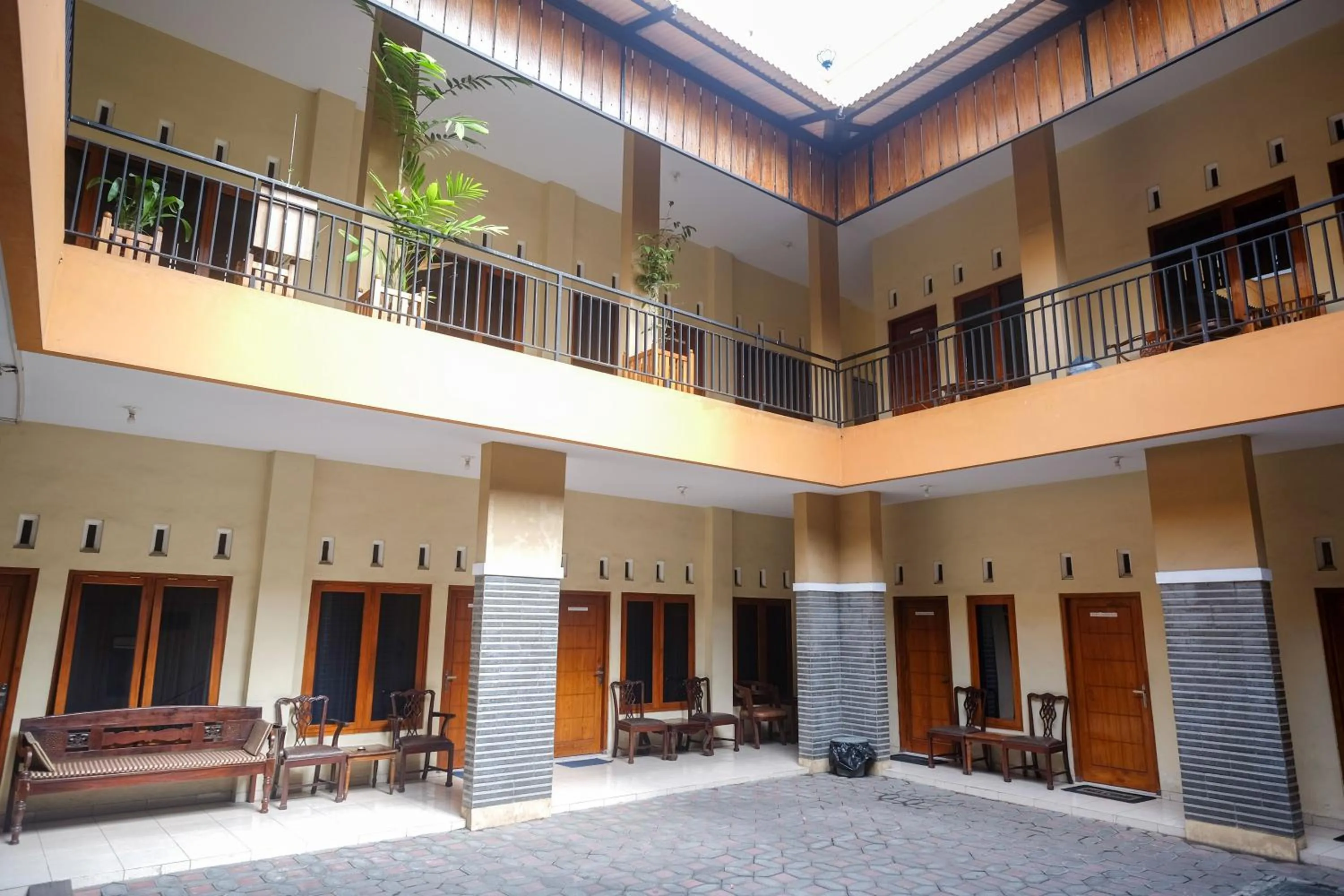 Property building in Urbanview Syariah Wisma Wongso Borobudur