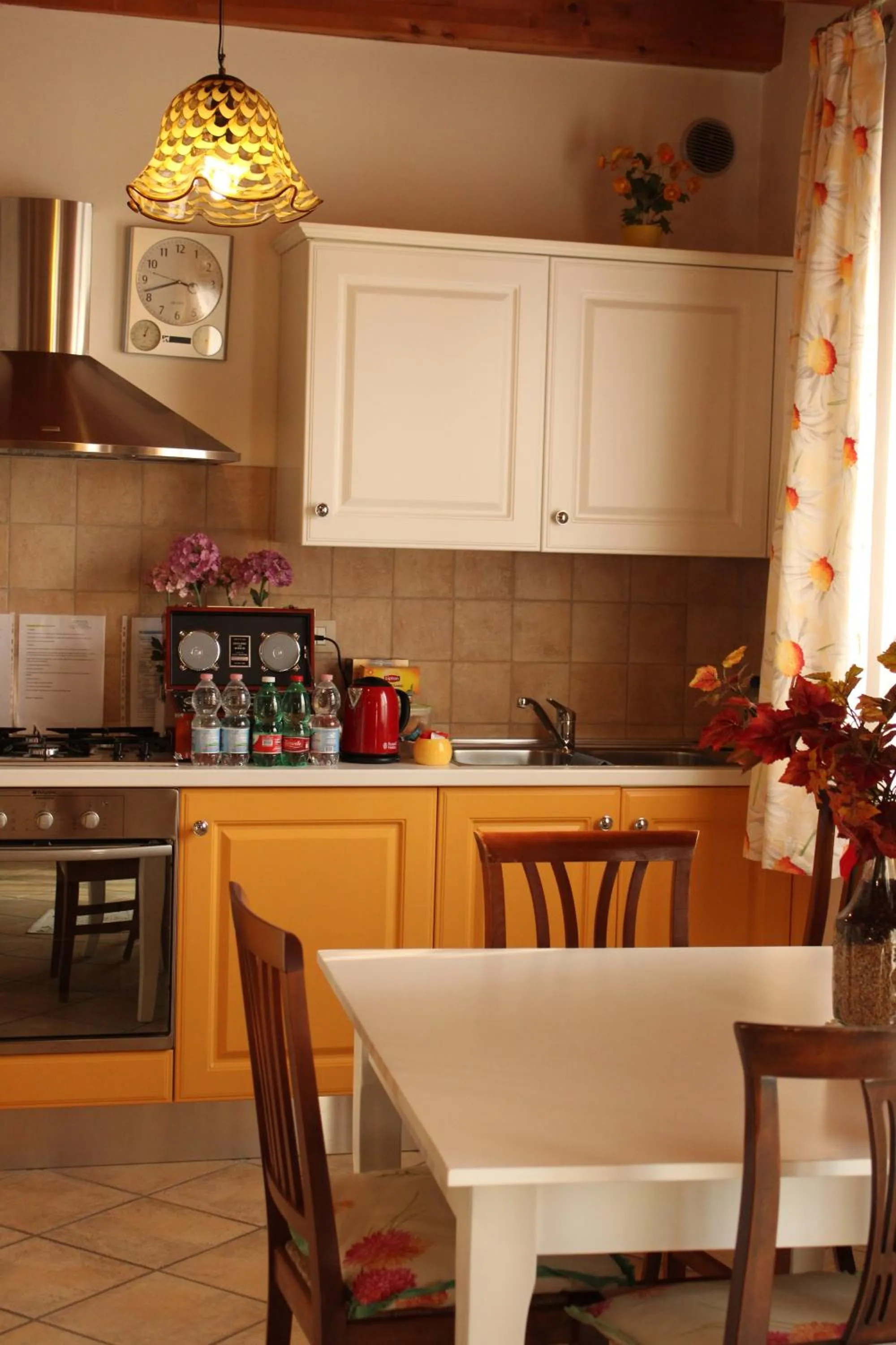 Communal lounge/ TV room in Bed & Breakfast Lucy