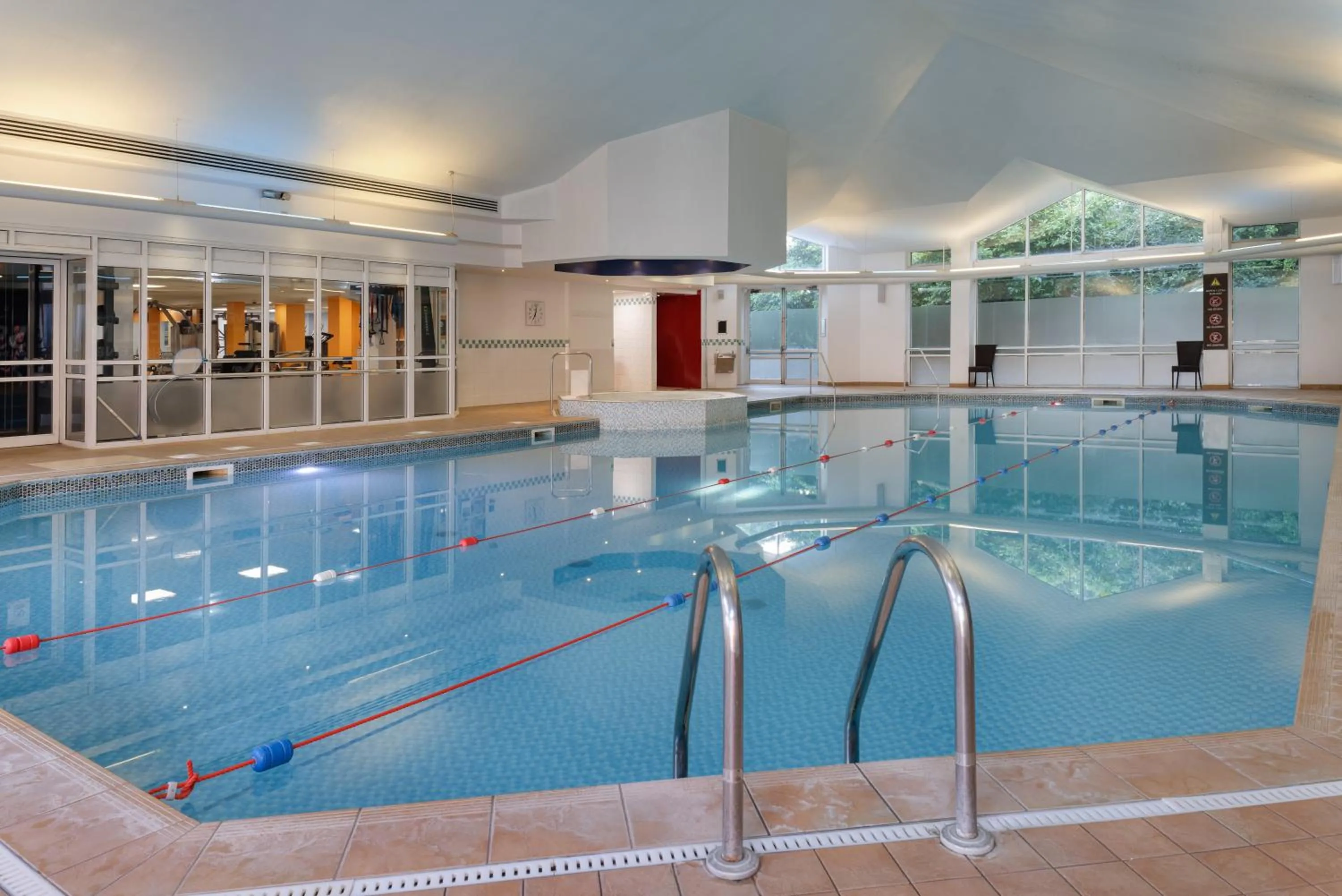 Swimming pool in Hilton Leicester Hotel