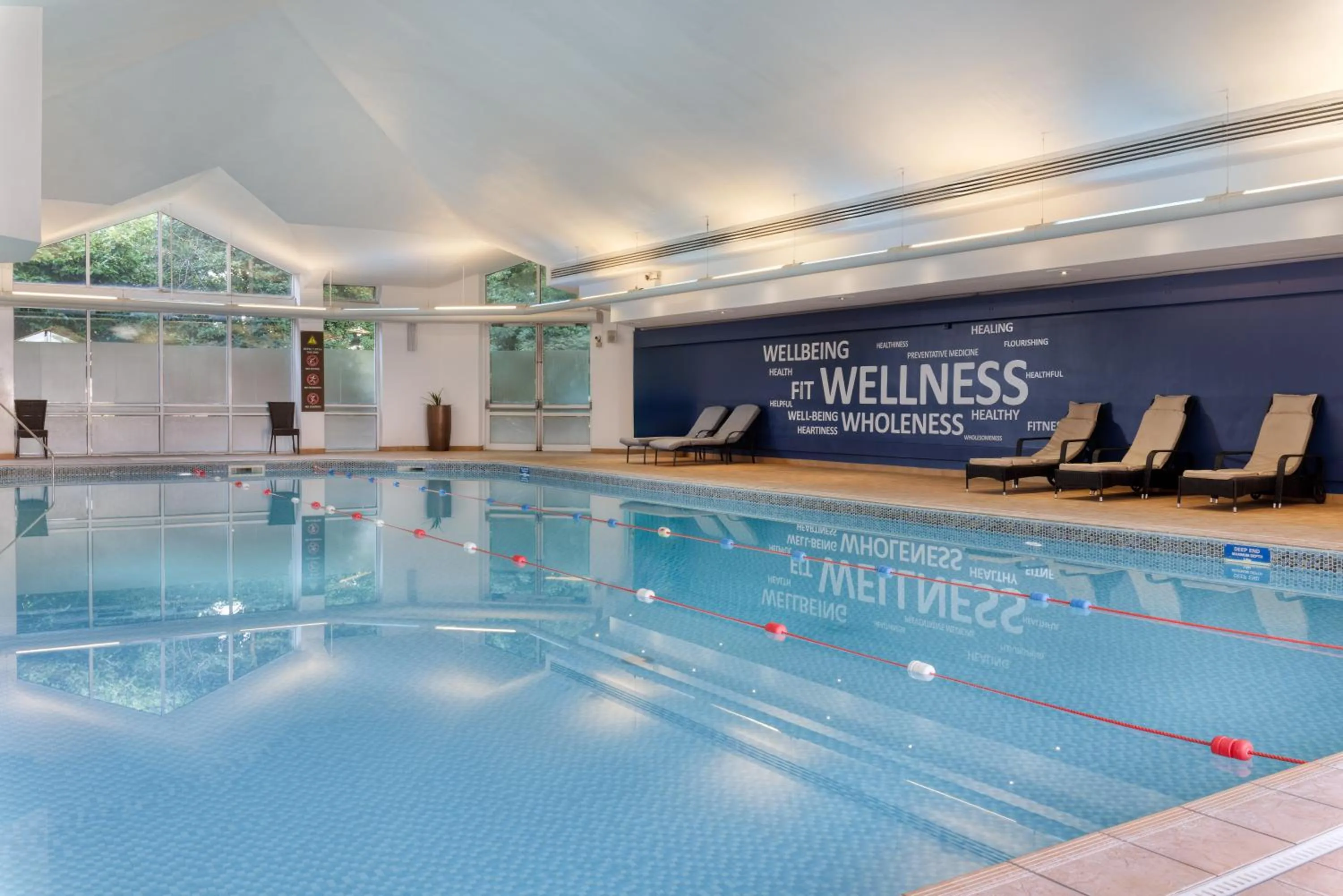 Swimming pool in Hilton Leicester Hotel