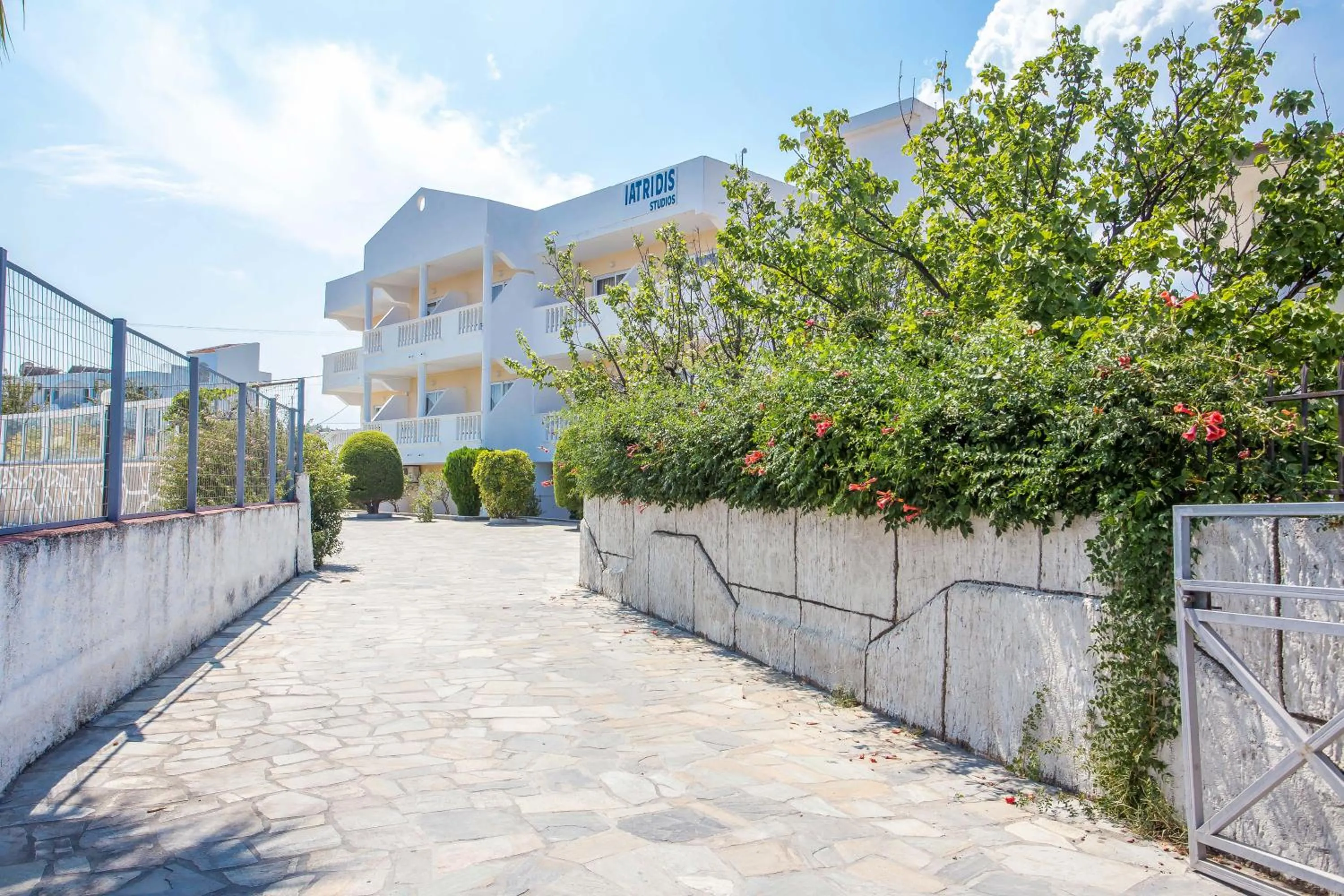 Facade/entrance in Iatridis Studios Faliraki