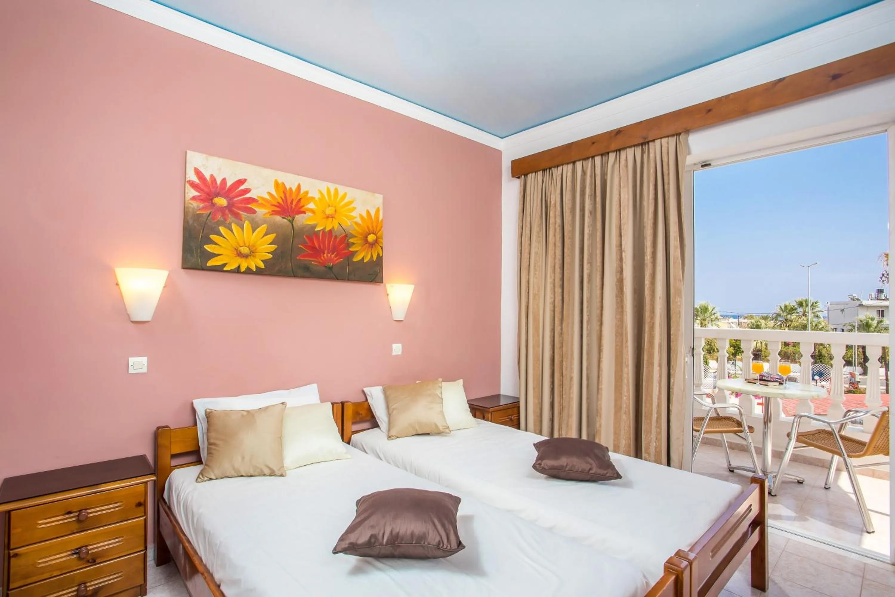 Balcony/Terrace, Bed in Iatridis Studios Faliraki