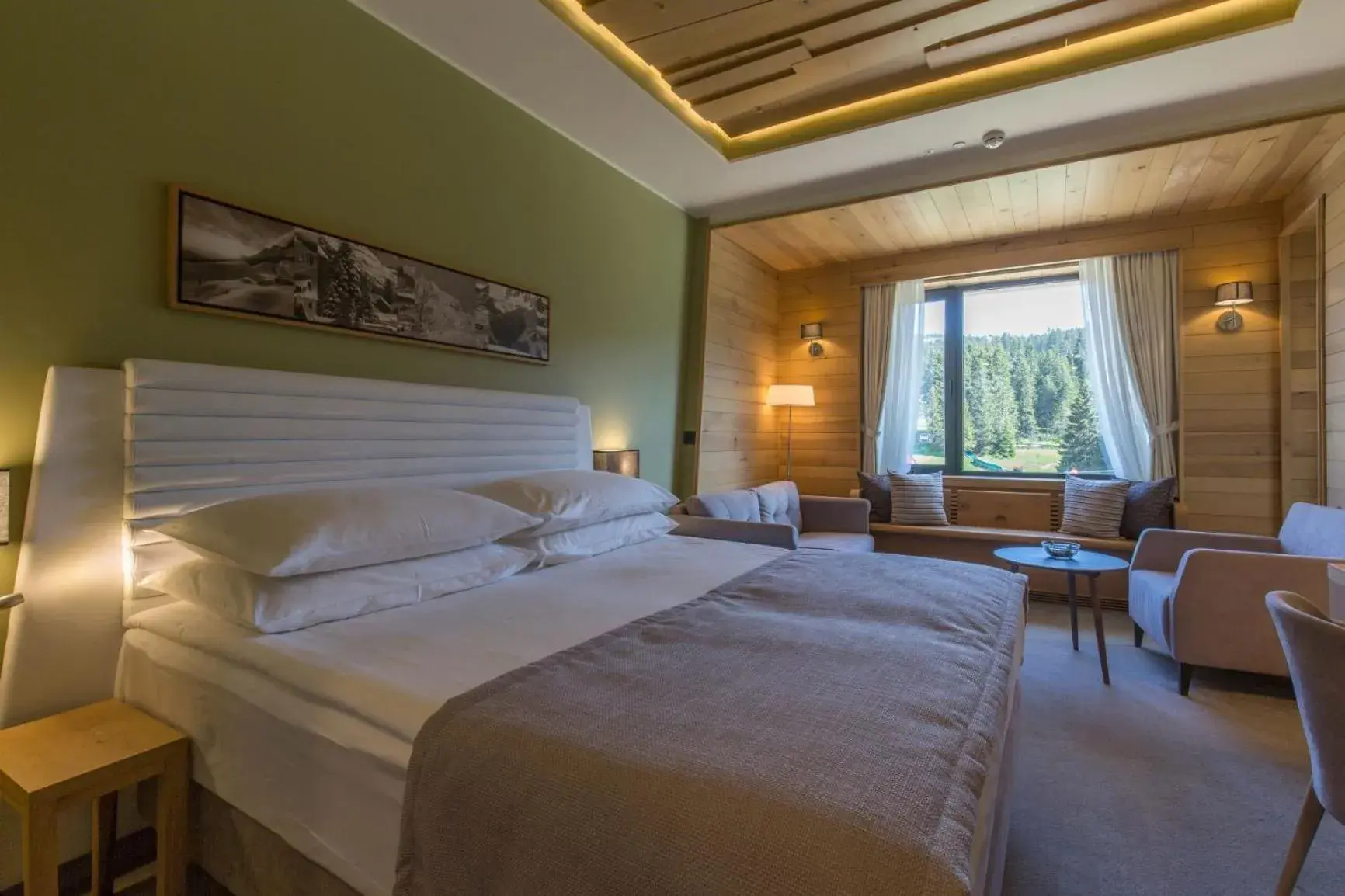 Superior Double or Twin Room in Gorski Hotel & Spa Superior Double or Twin Room in Gorski Hotel & Spa