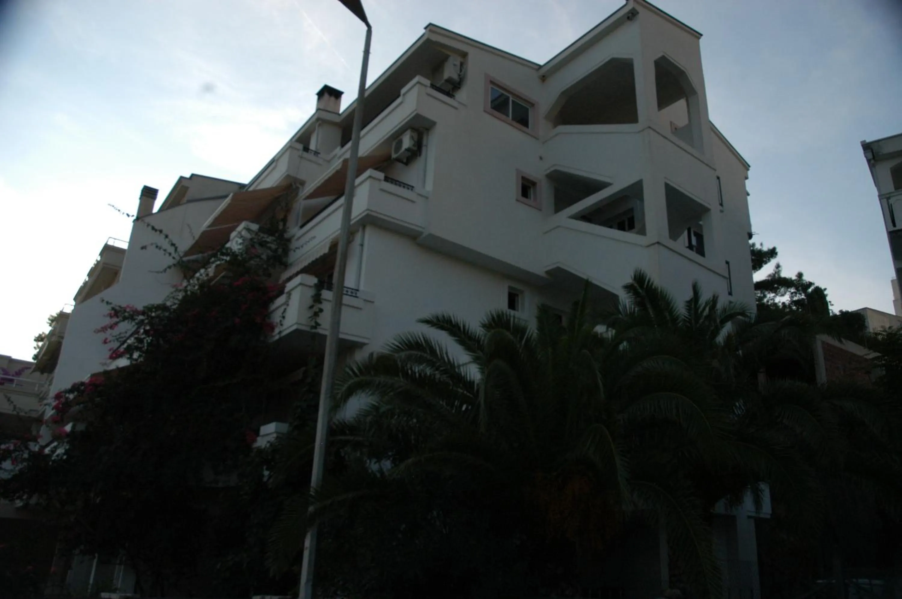 Property building in Villa Dulsinea