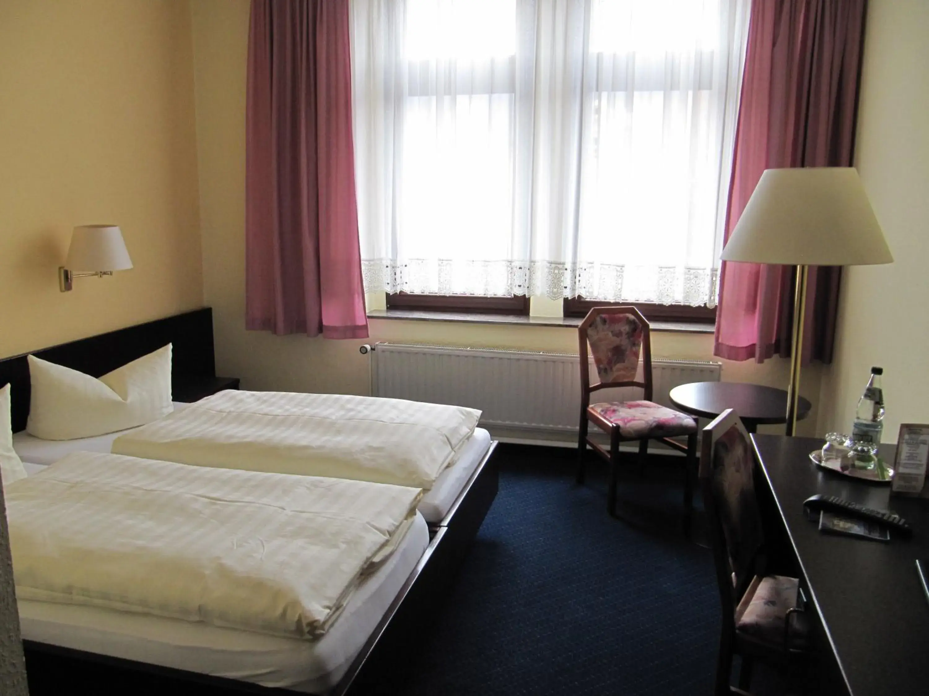 Double or Twin Room - single occupancy in Hotel Wettin Double or Twin Room - single occupancy in Hotel Wettin