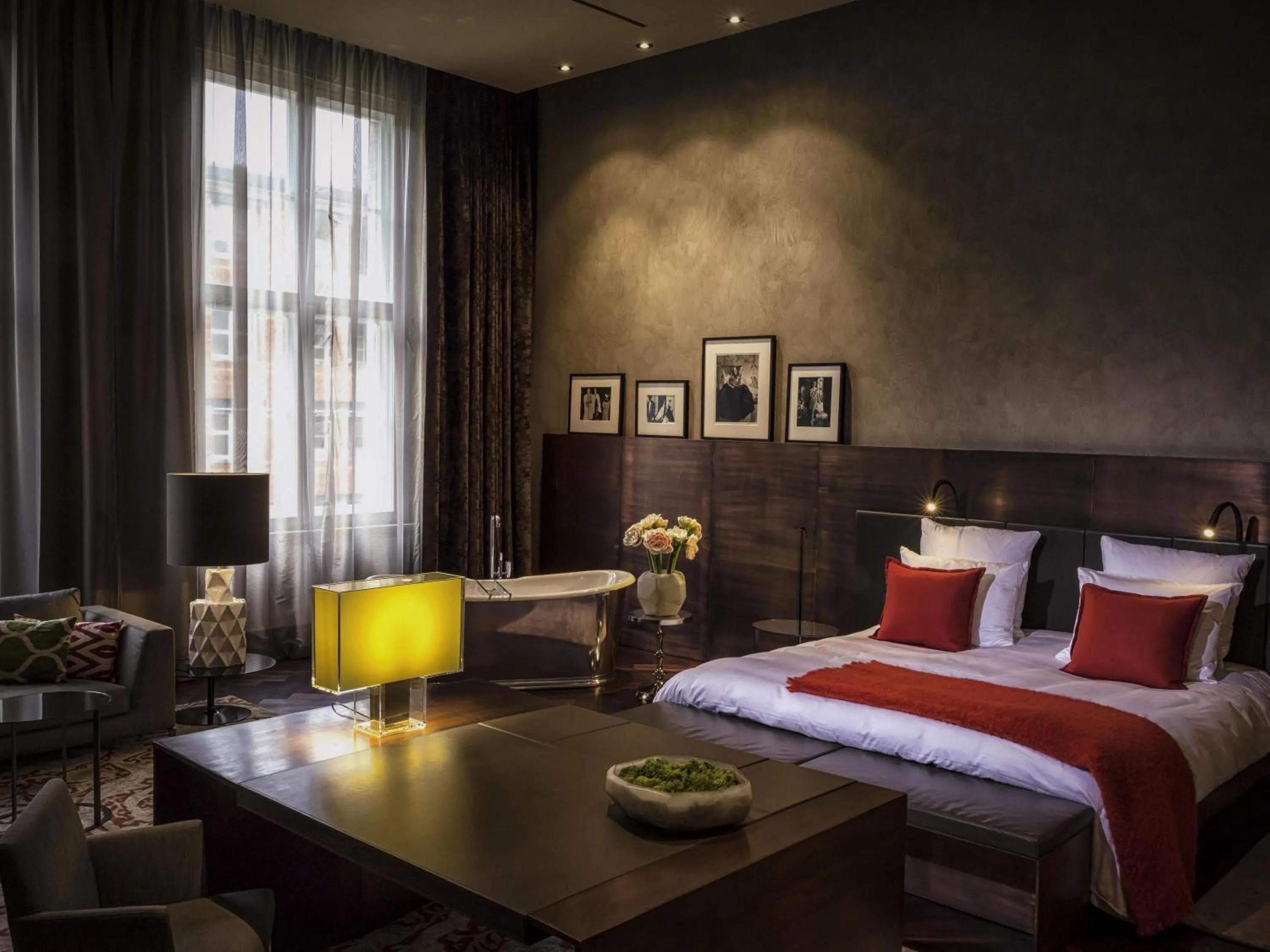 Bedroom, Bed in Das Stue