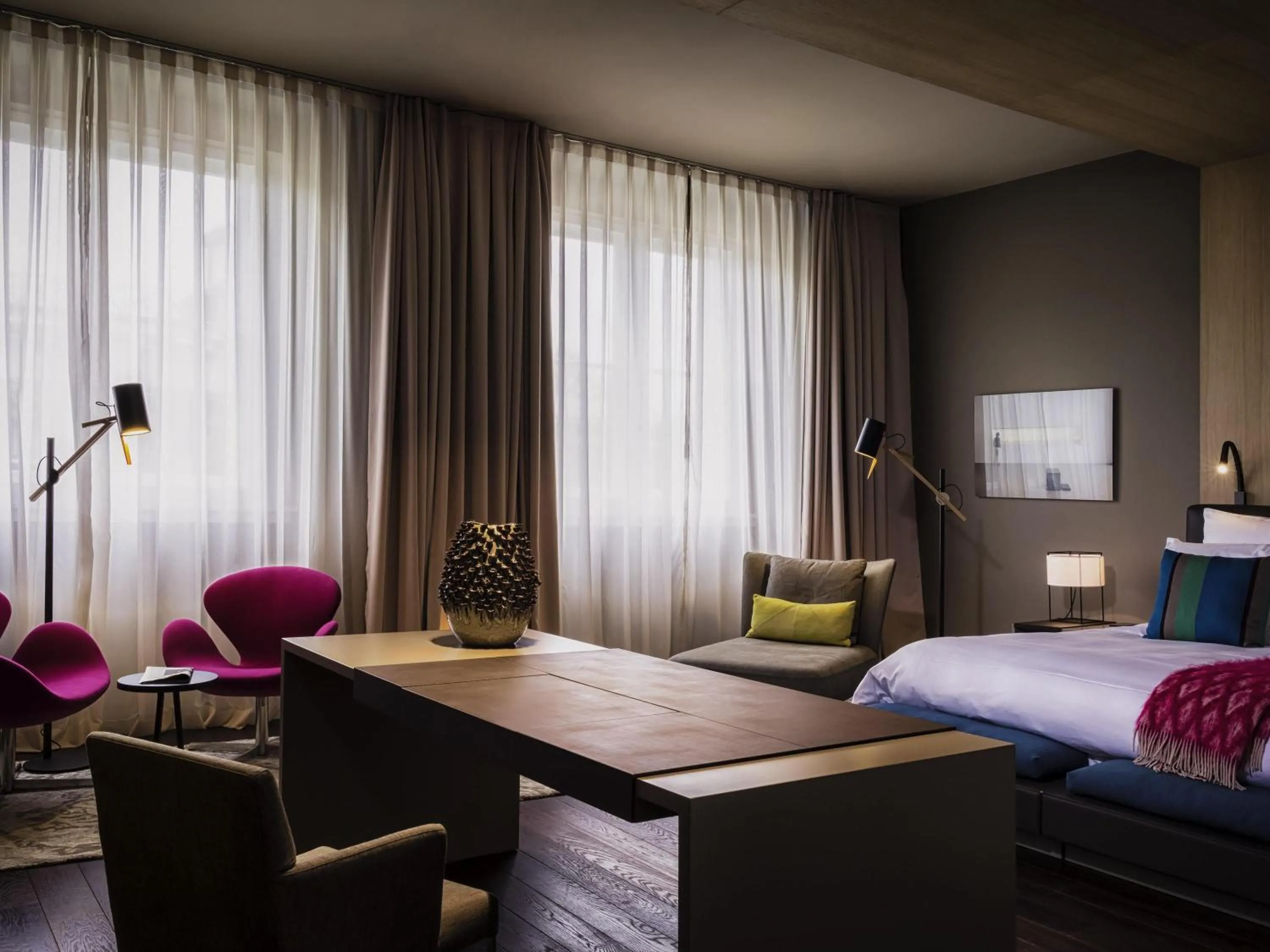 Bedroom, Bed in Das Stue