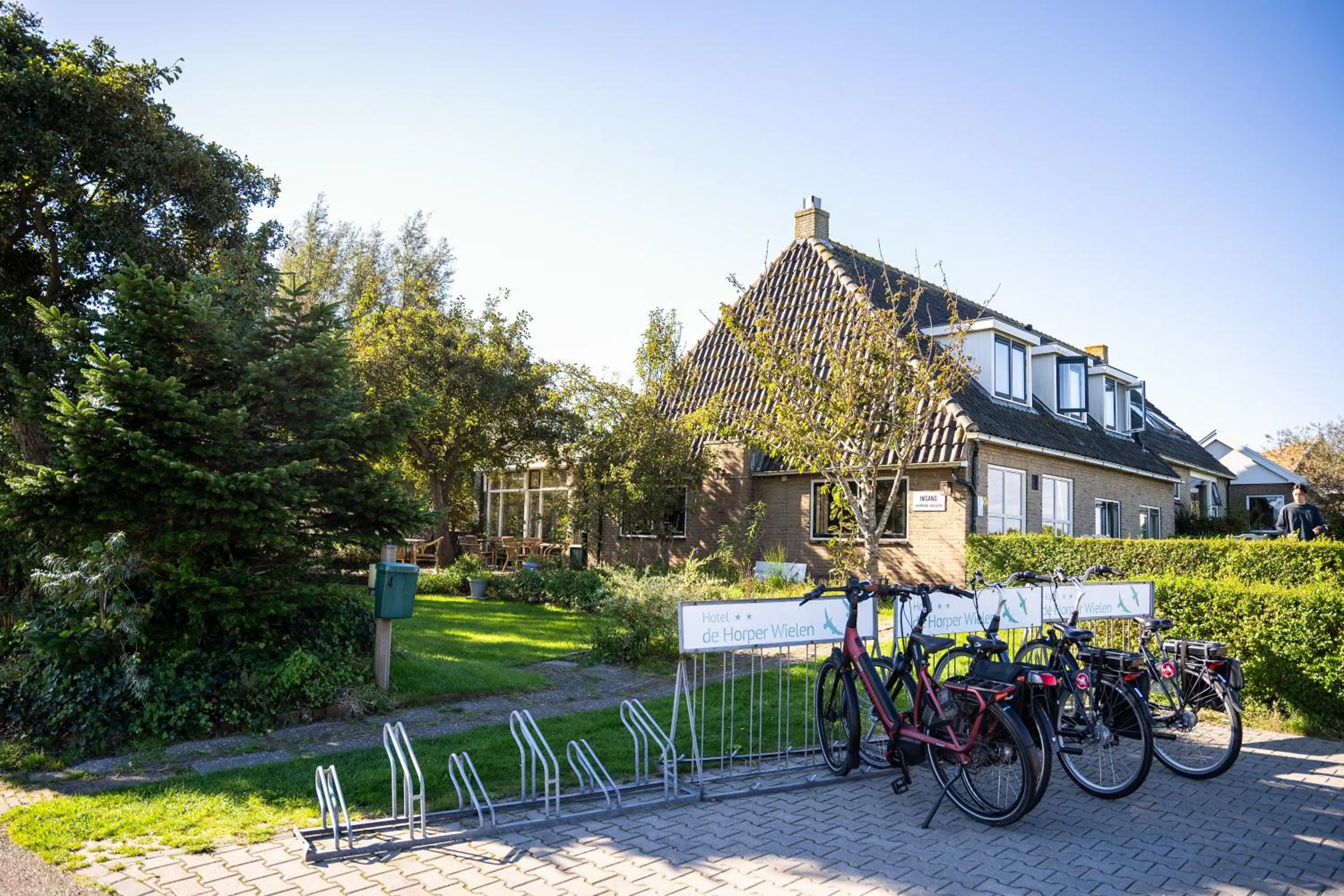 Property building in Hotel De Horper Wielen