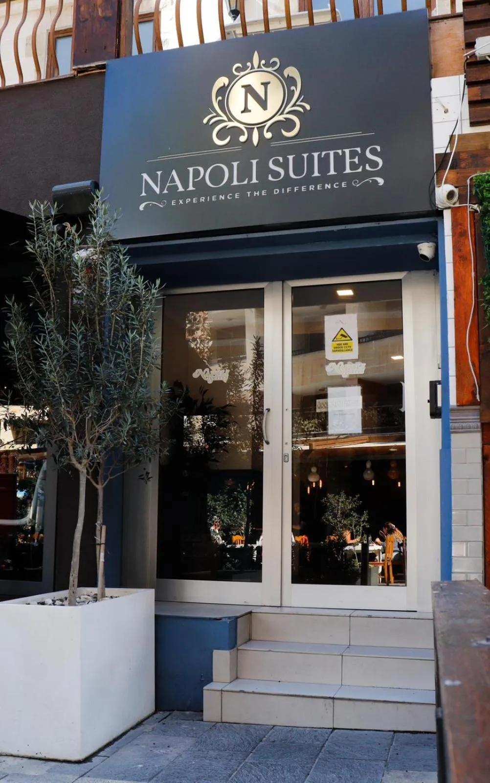 Napoli Suites Studios Aparthotel