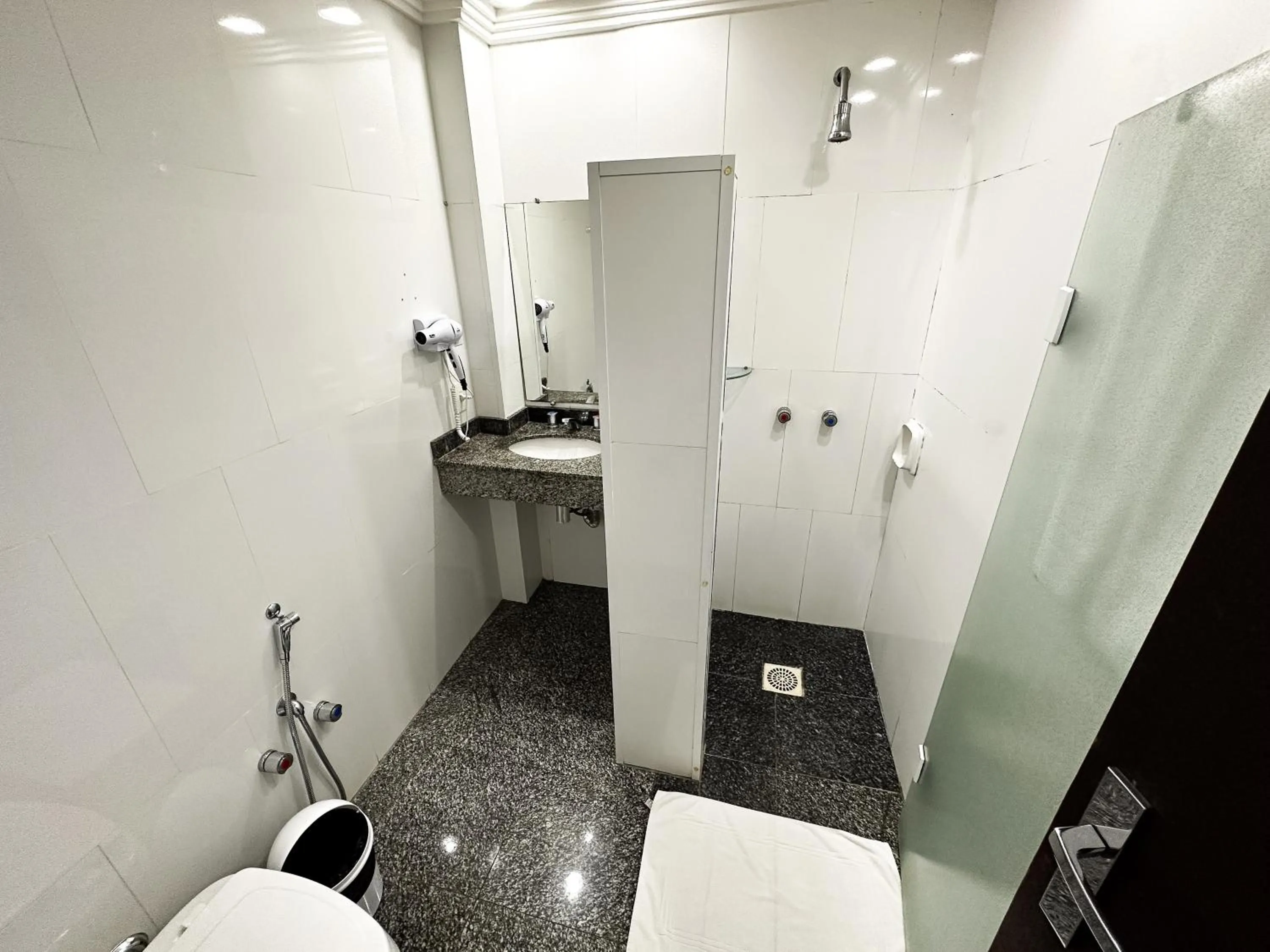 Bathroom in San Rafael Comfort Class Hotel