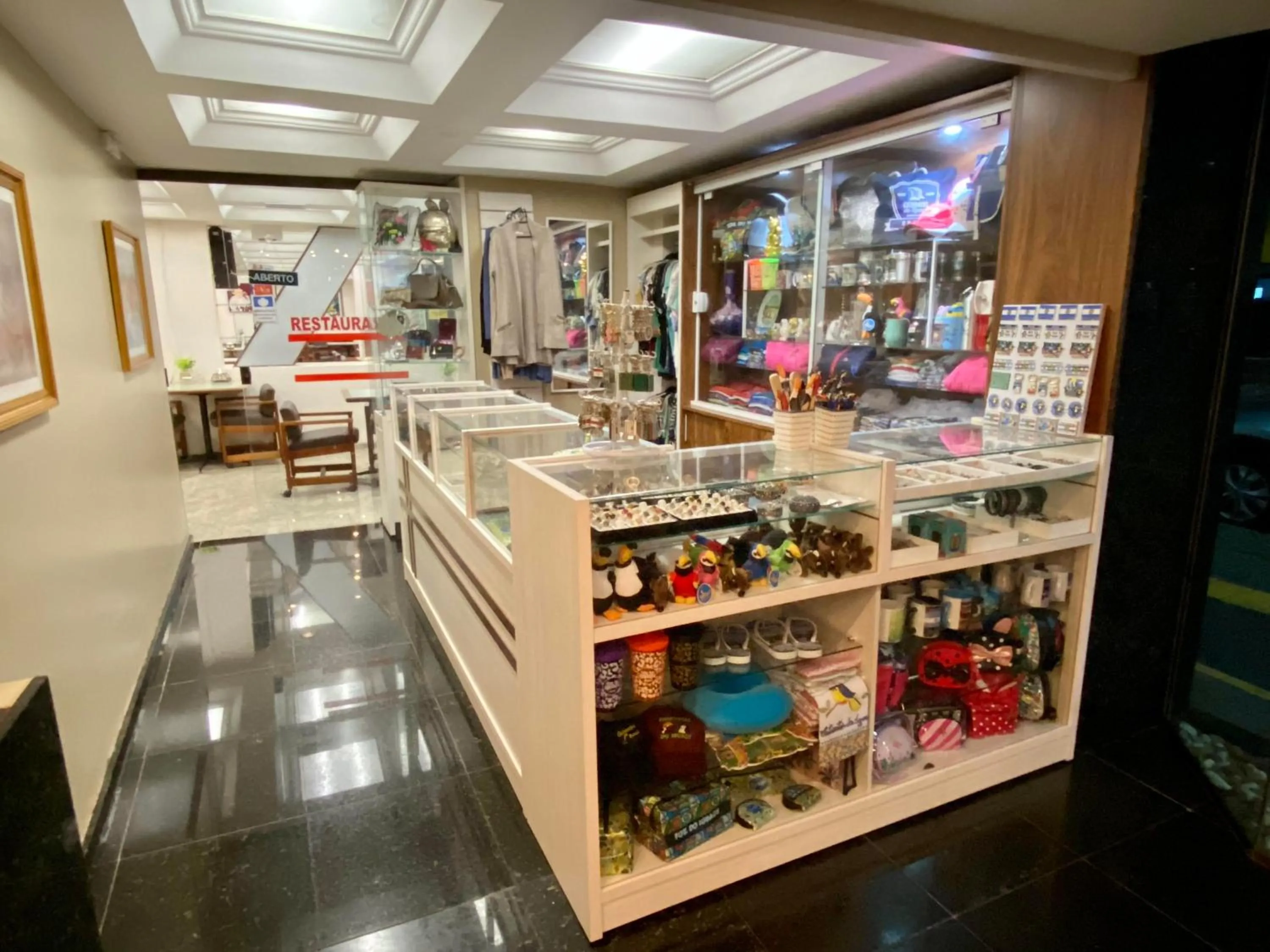 On-site shops in San Rafael Comfort Class Hotel