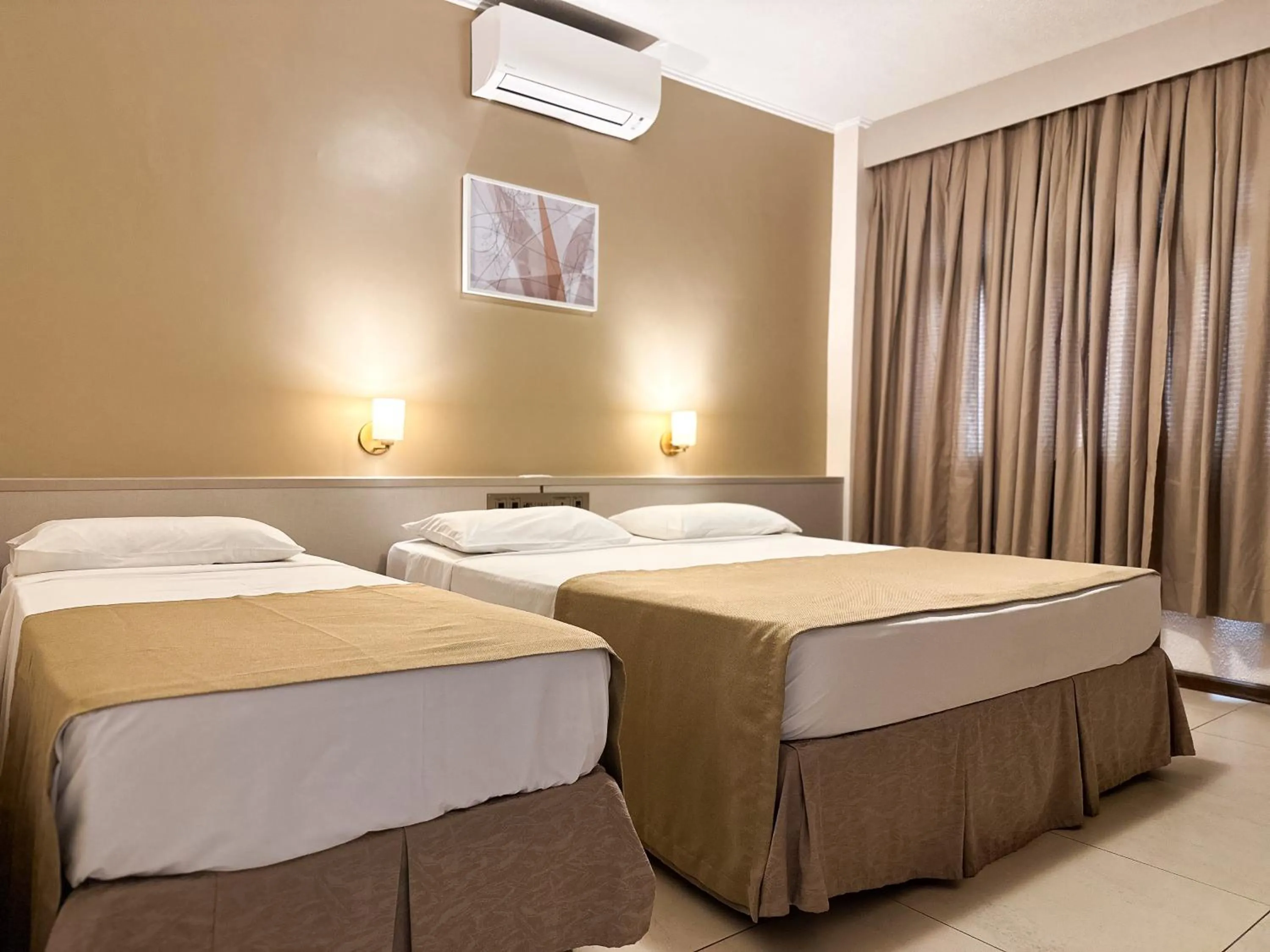 Bedroom, Bed in San Rafael Comfort Class Hotel