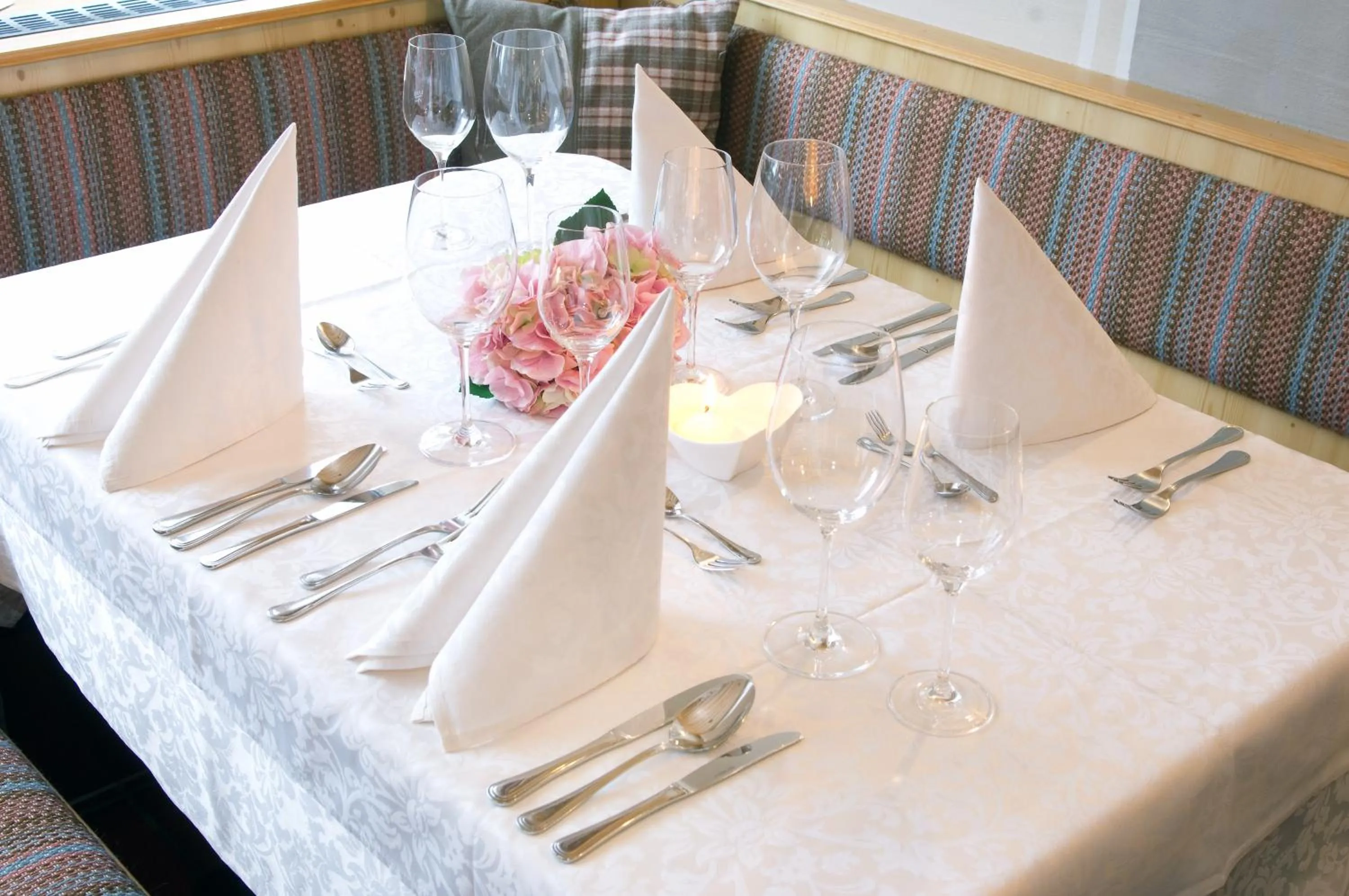 Restaurant/places to eat in Hotel Berghof