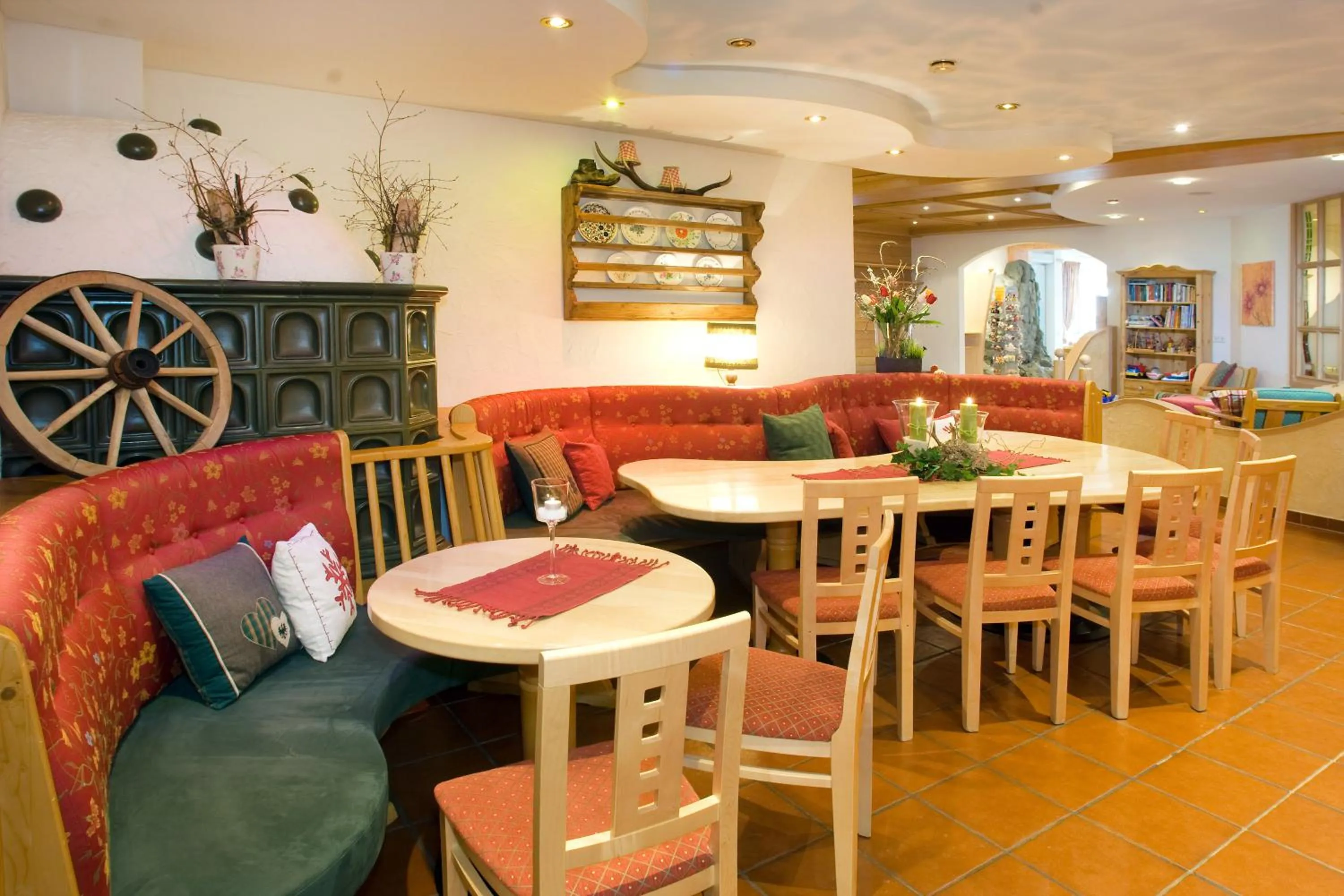 Restaurant/places to eat in Hotel Berghof