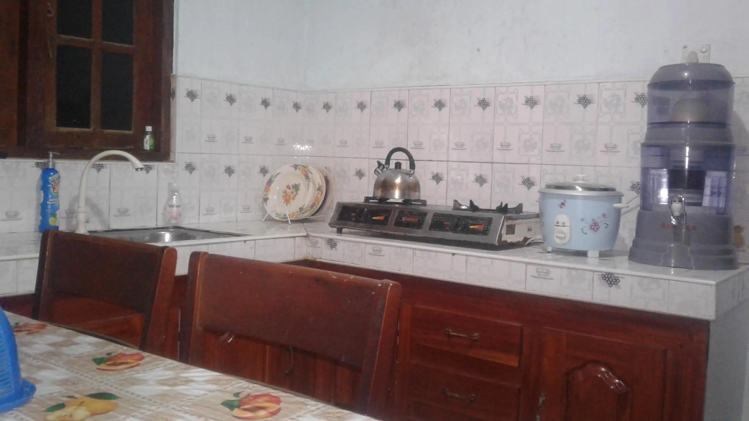 Kitchen or kitchenette in Triple One Villa