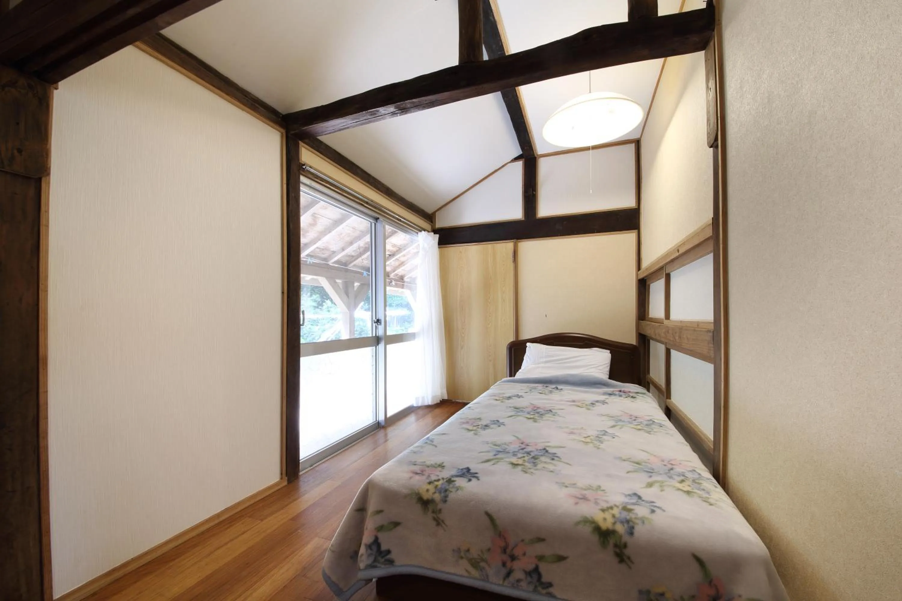 Bedroom, Bed in Kume guest house