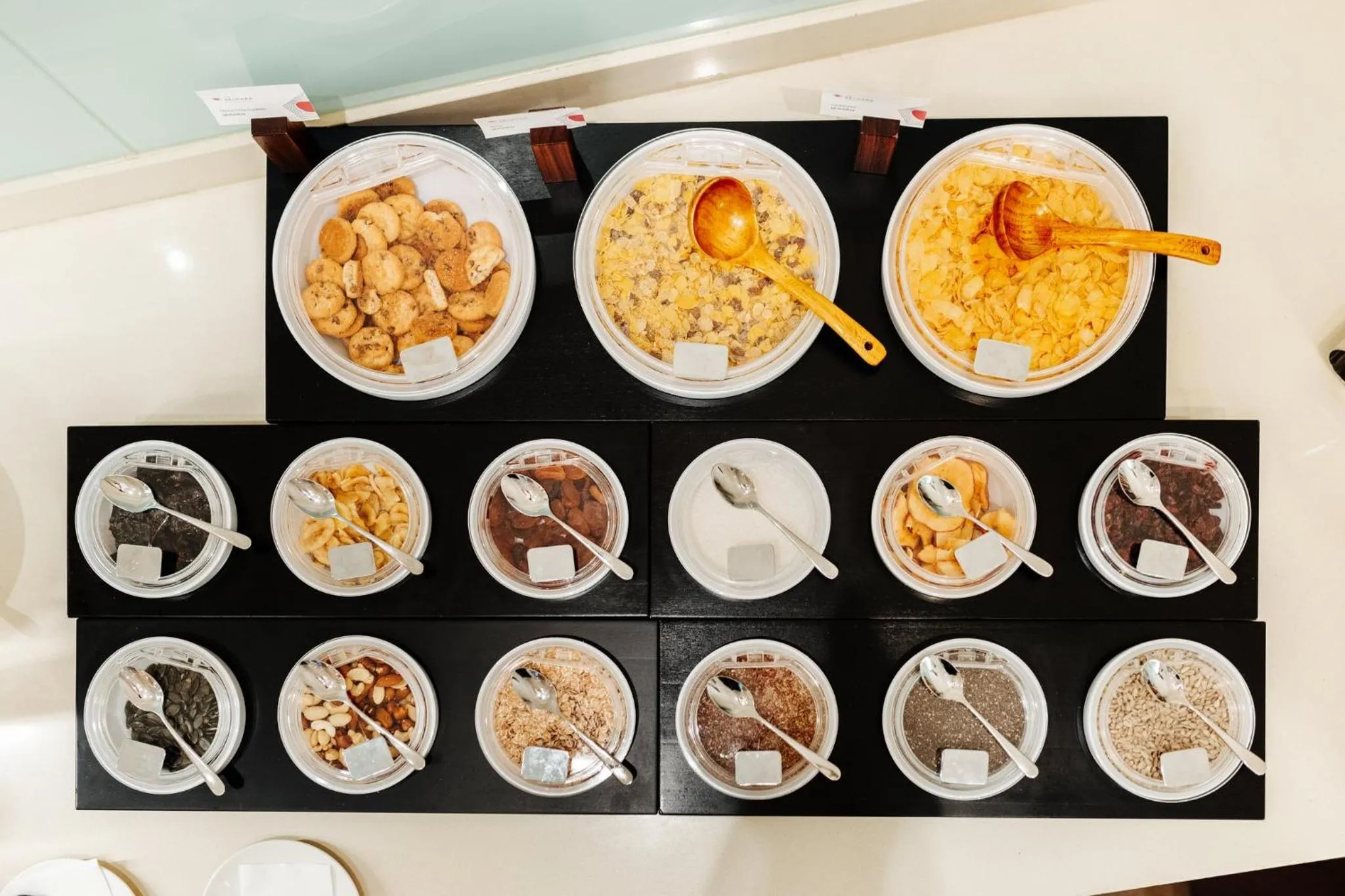 Buffet breakfast in Das Seepark Wörthersee Resort