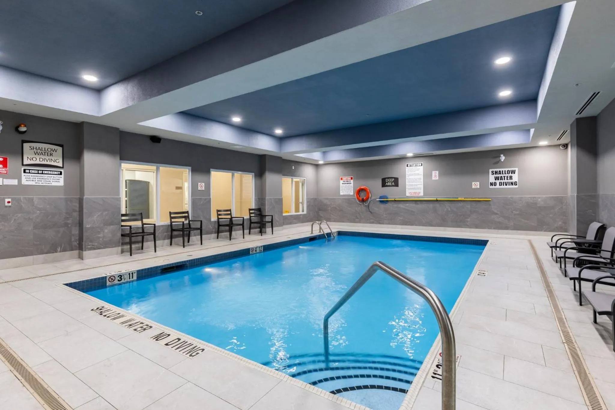 Swimming pool in Staybridge Suites London by IHG