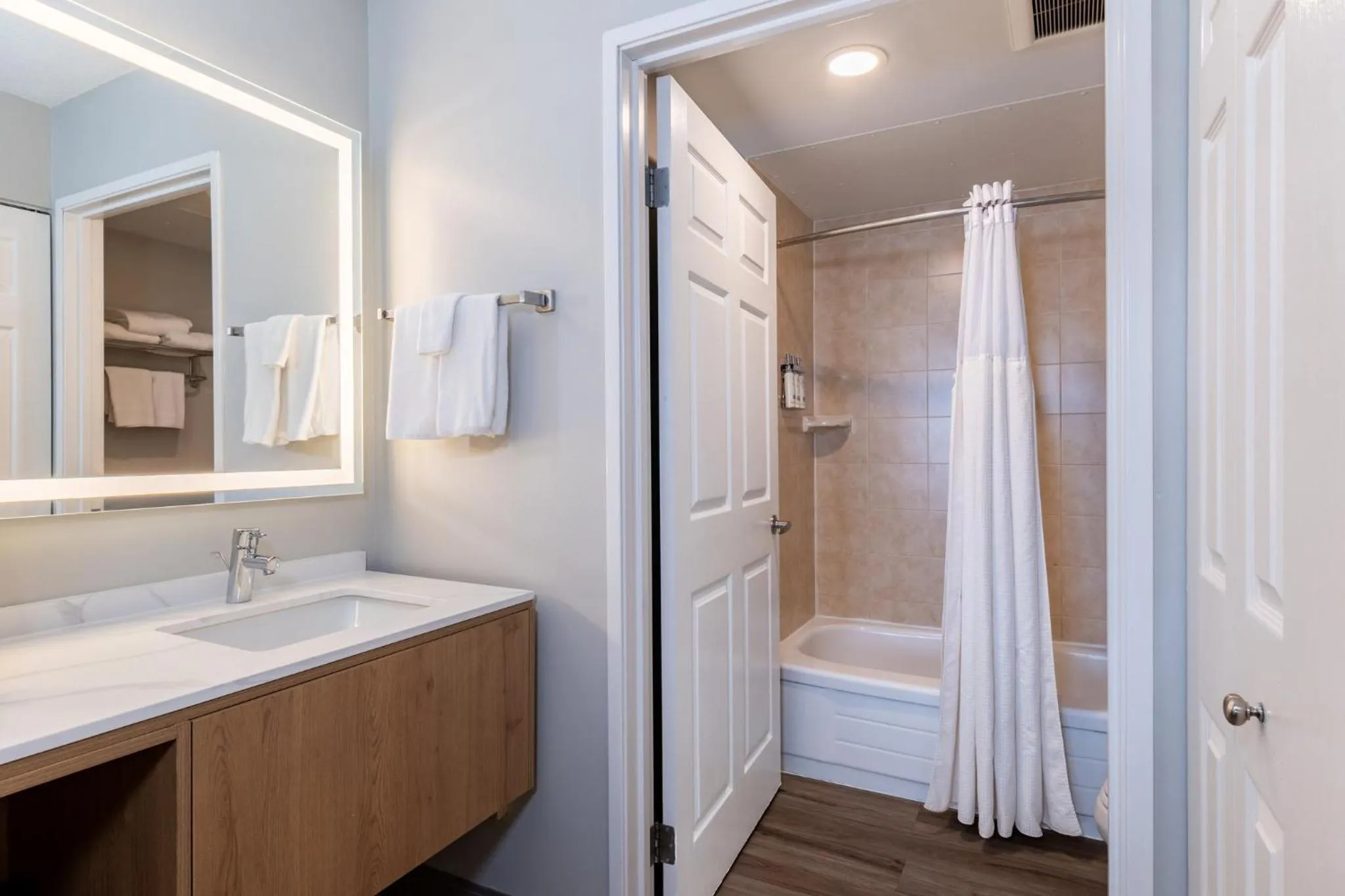 Bathroom in Staybridge Suites London by IHG