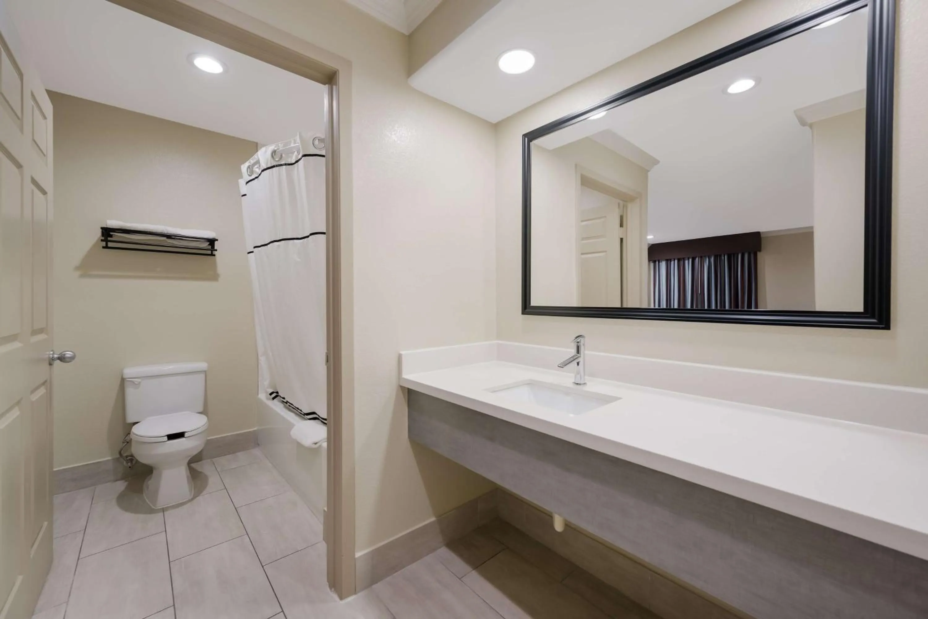 Bathroom in Americas Best Value Inn Houston Heights at I-45