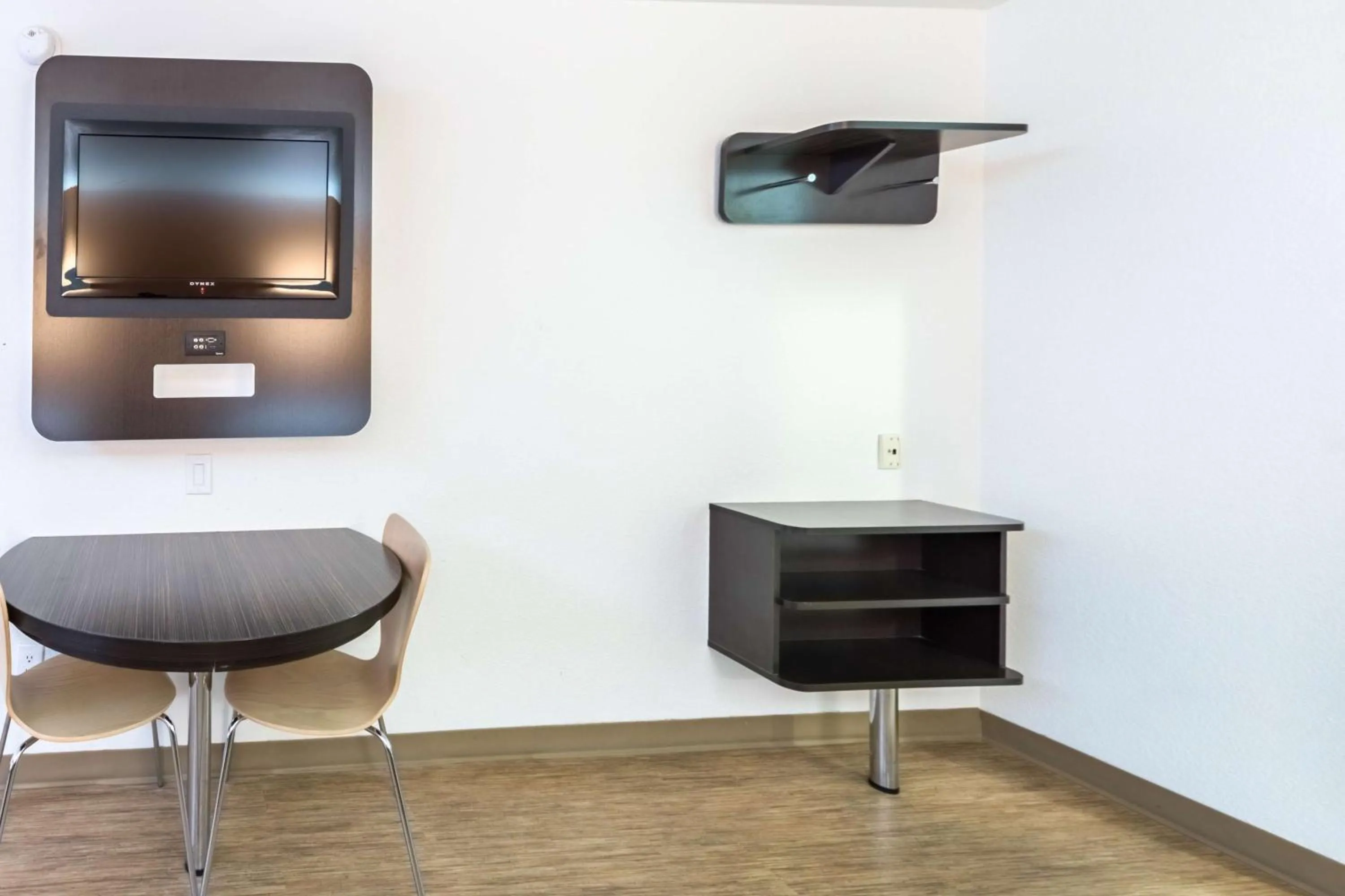 TV and multimedia in Motel 6-Stephenville, TX