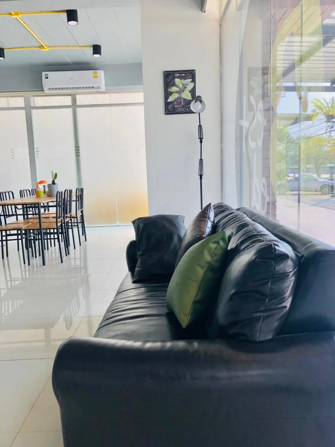 Living room in Best Bed Suvarnabhumi Hostel