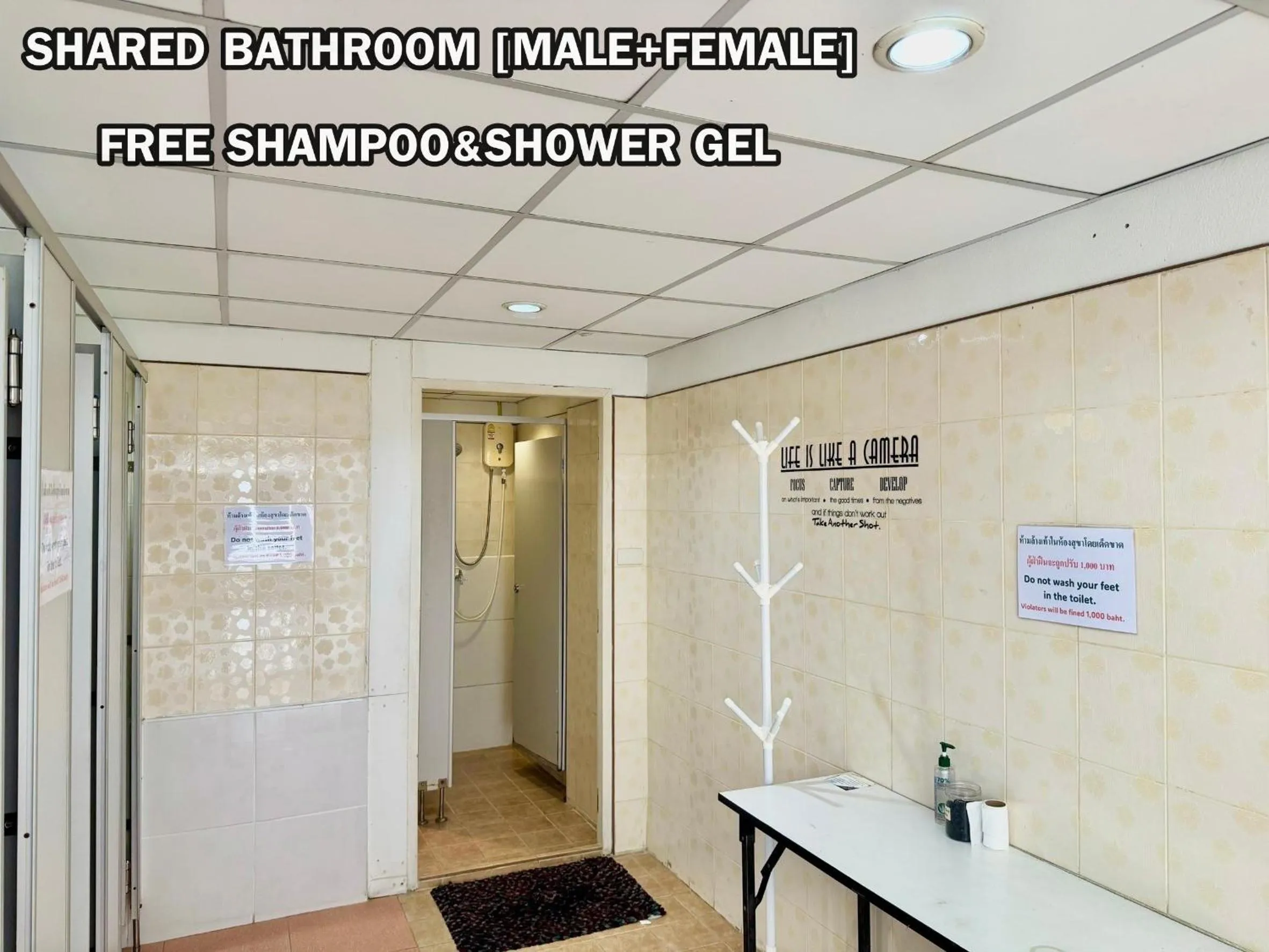 Bathroom in Best Bed Suvarnabhumi Hostel