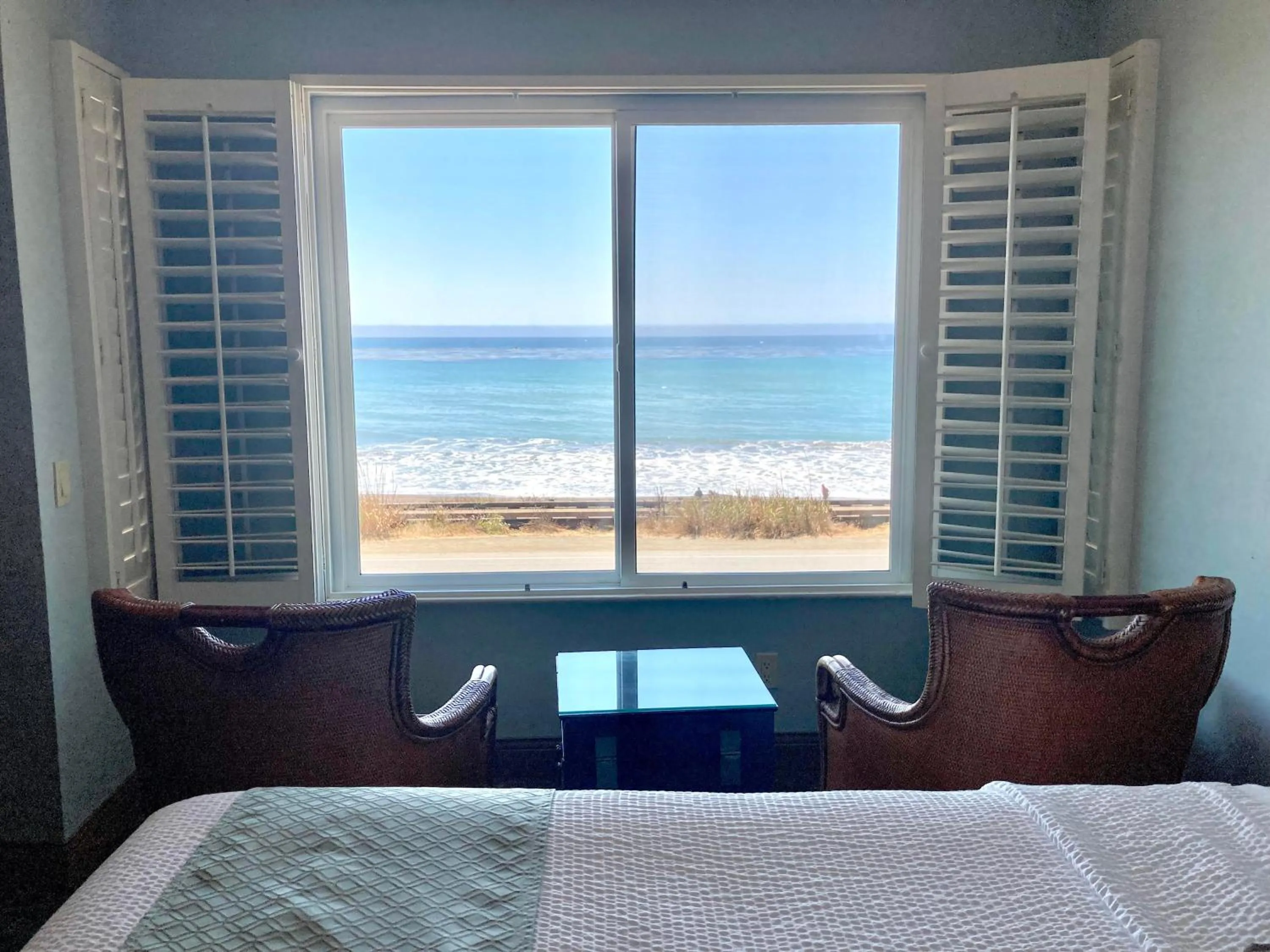 Bed in Blue Dolphin Inn