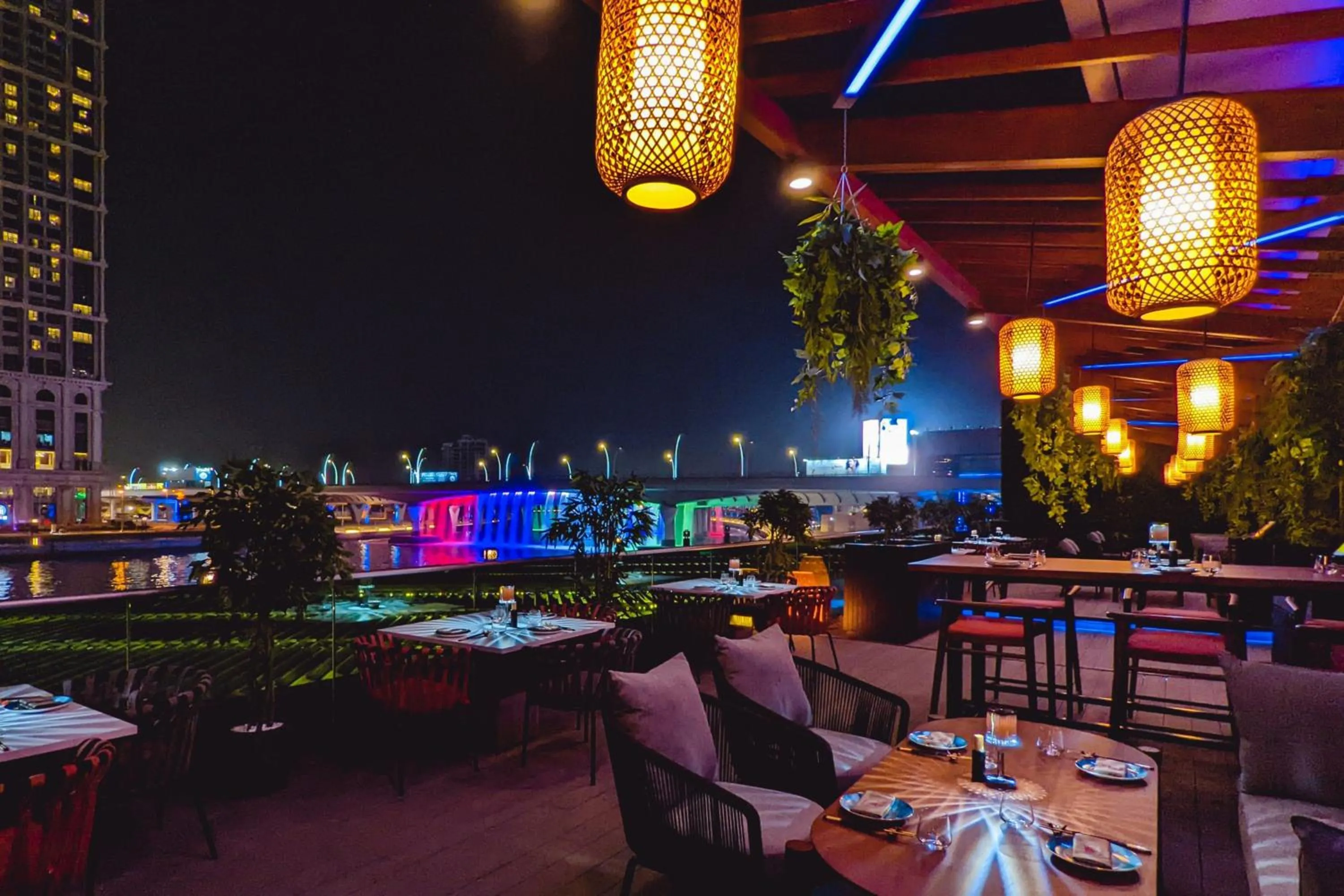 Restaurant/places to eat in JW Marriott Marquis Hotel Dubai