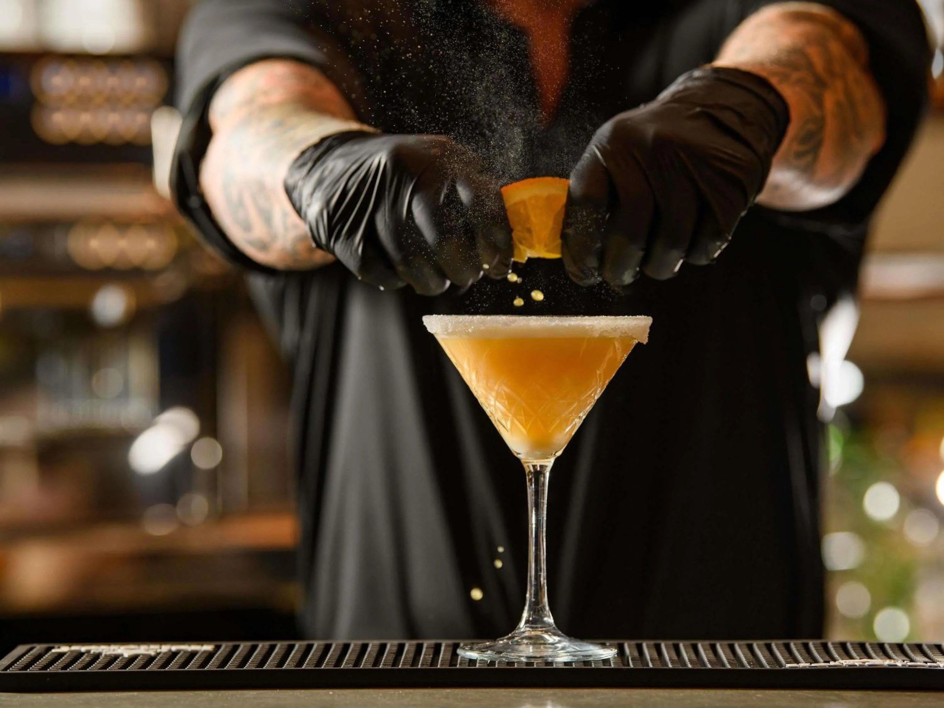 Lounge or bar in Mövenpick Hotel Lausanne