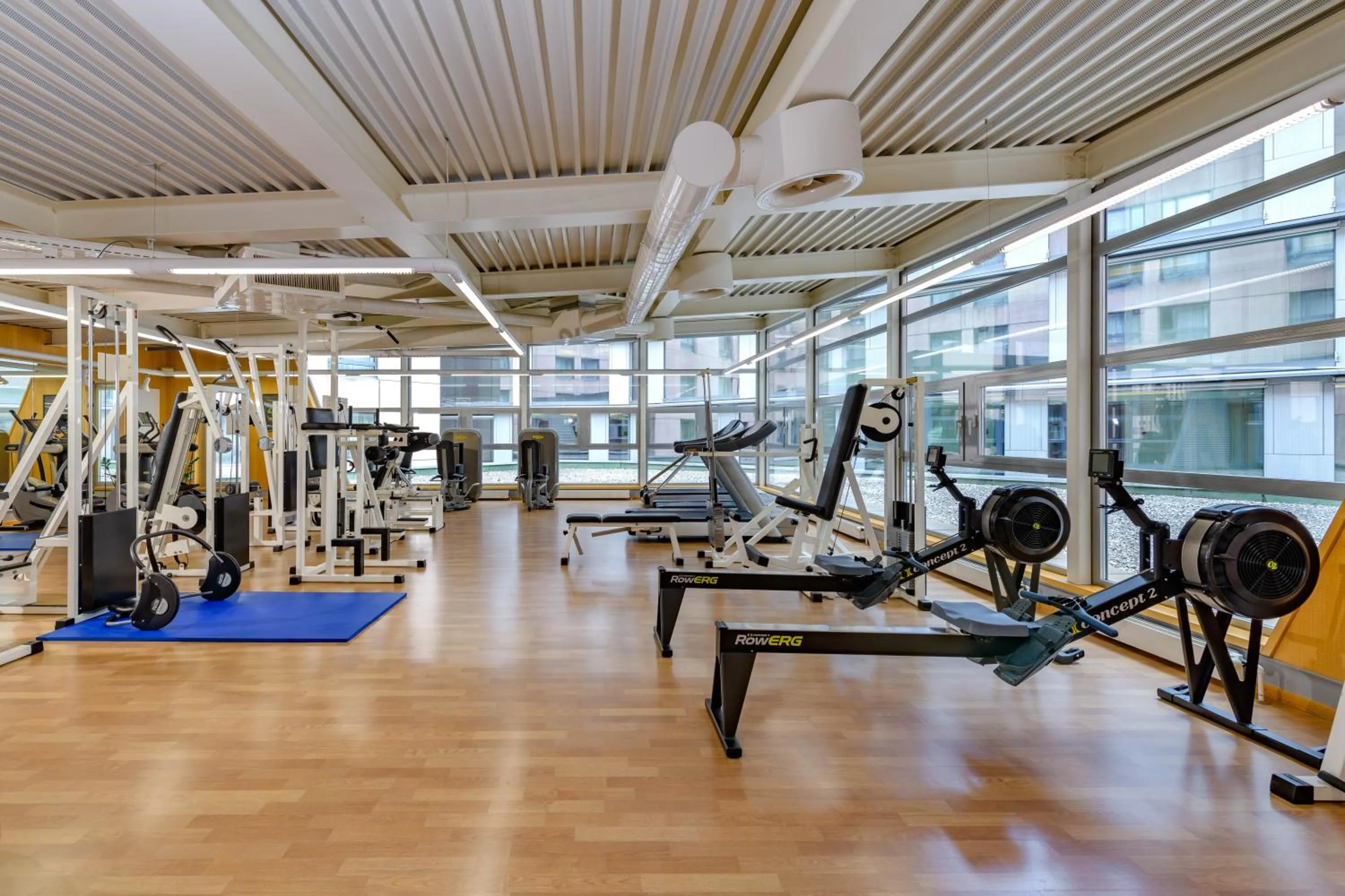 Fitness centre/facilities in Mövenpick Hotel Lausanne