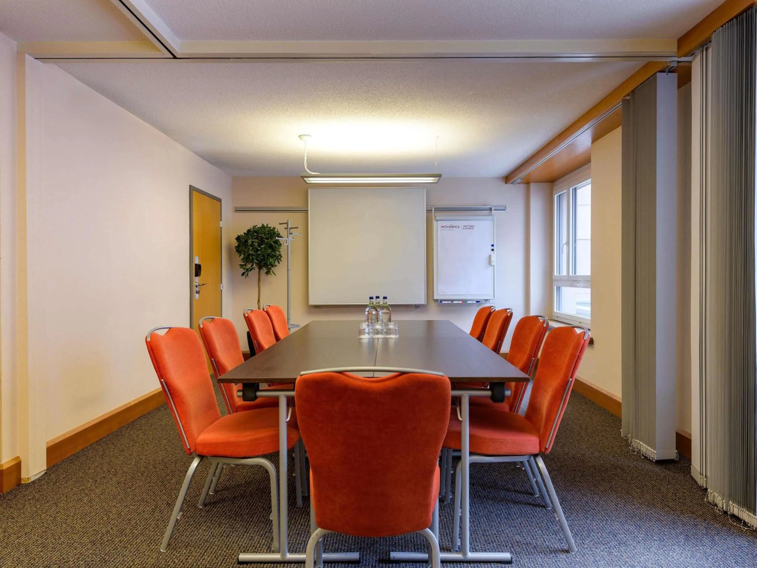 Meeting/conference room in Mövenpick Hotel Lausanne
