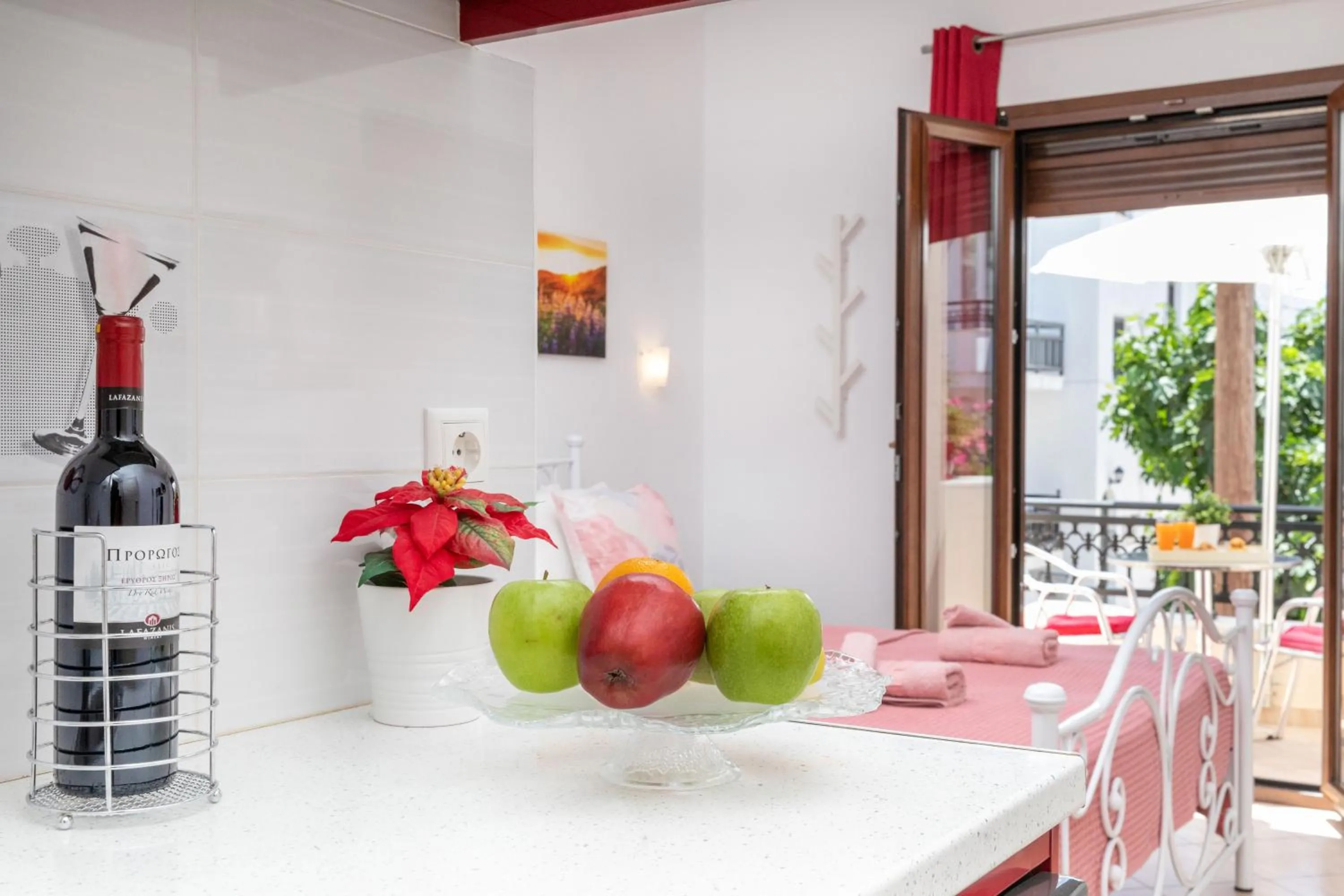 NAXOS DIAMOND Studios Apartments