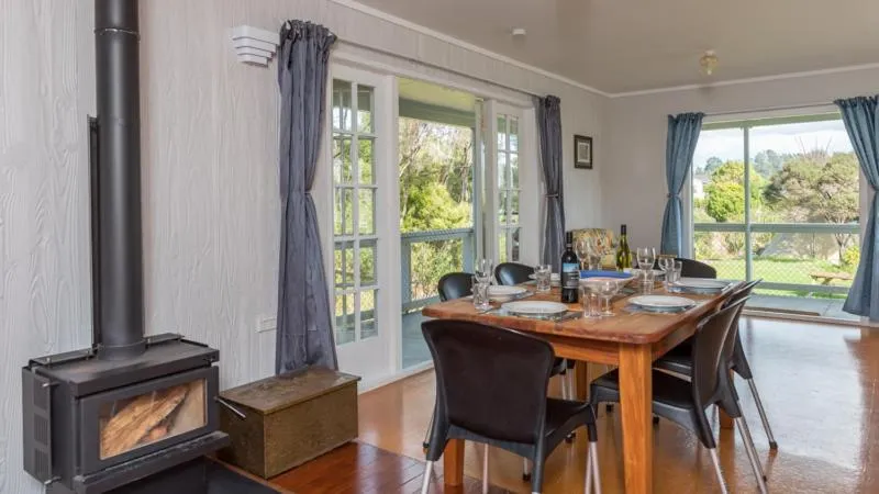 Dining area in Russell-Orongo Bay Holiday Park
