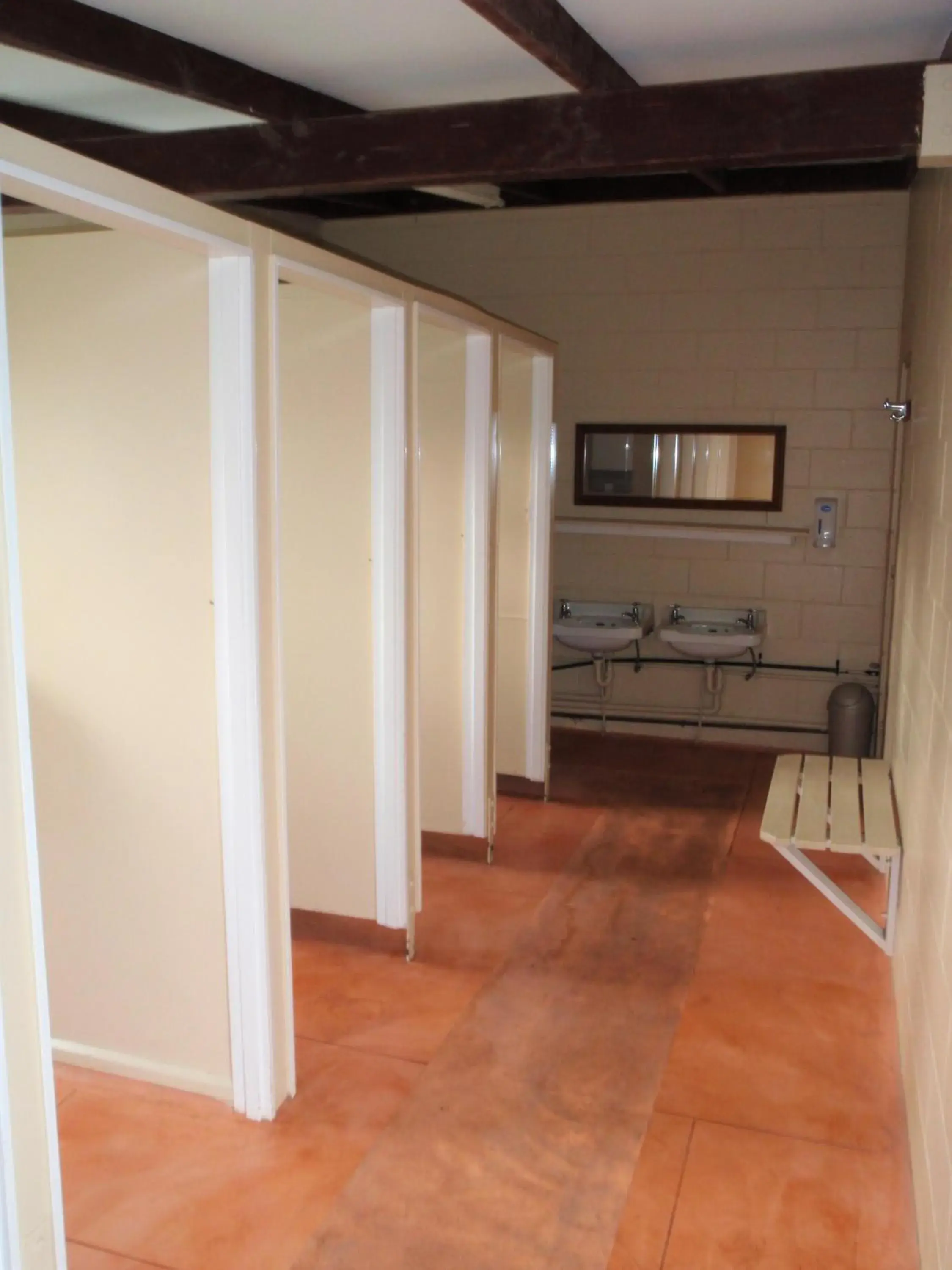 Budget Room with Shared Bathroom in Russell-Orongo Bay Holiday Park Budget Room with Shared Bathroom in Russell-Orongo Bay Holiday Park