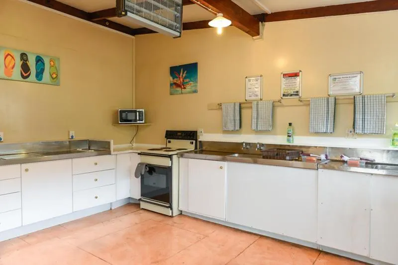 Kitchen or kitchenette in Russell-Orongo Bay Holiday Park