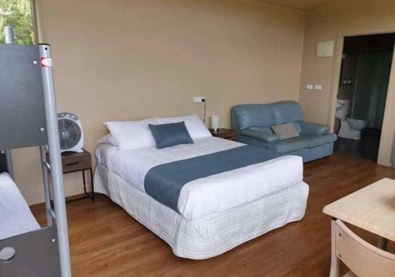 Bed in Russell-Orongo Bay Holiday Park