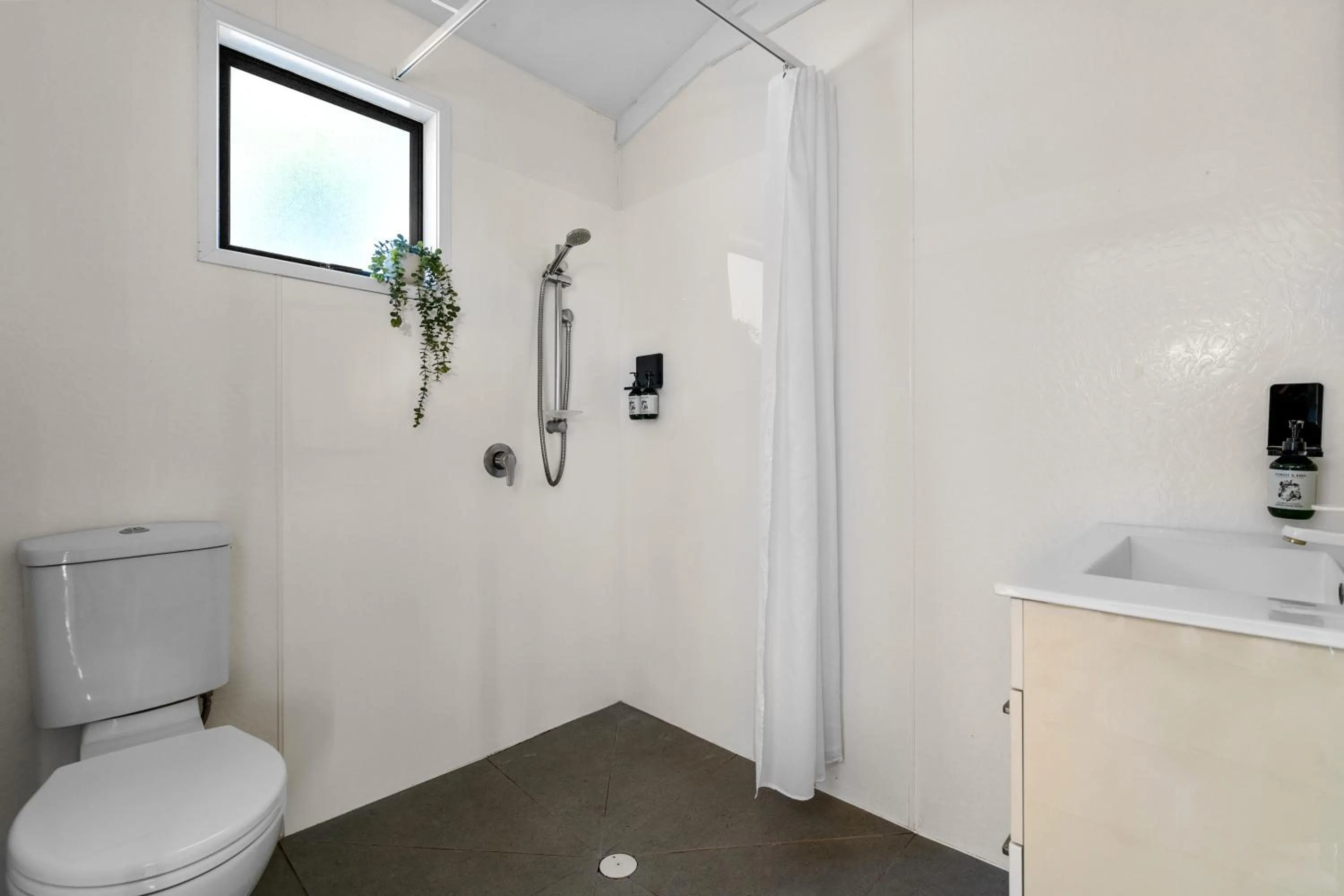 Bathroom in Tasman Holiday Parks - Ohiwa