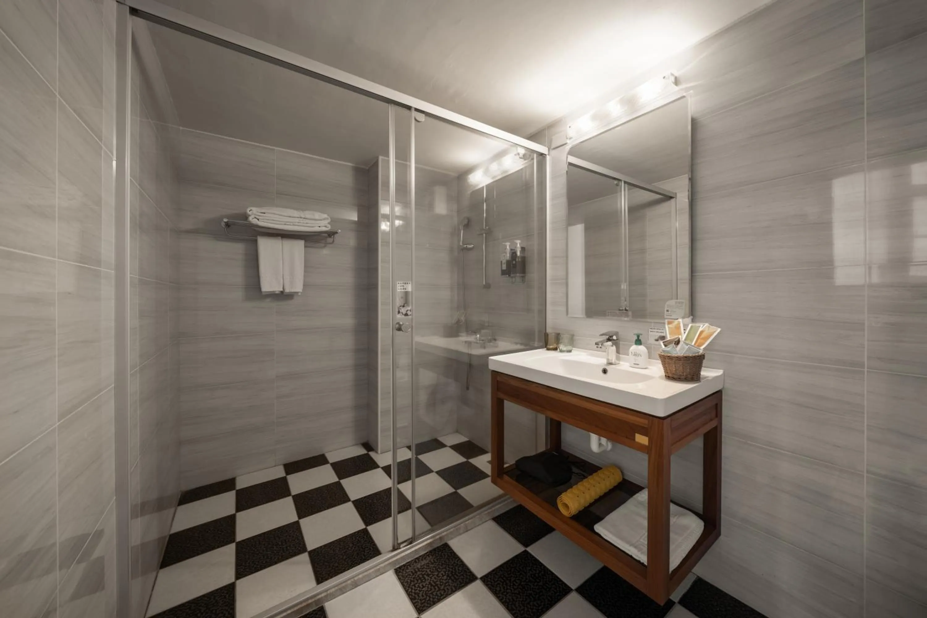 Anping Kensington Hotel