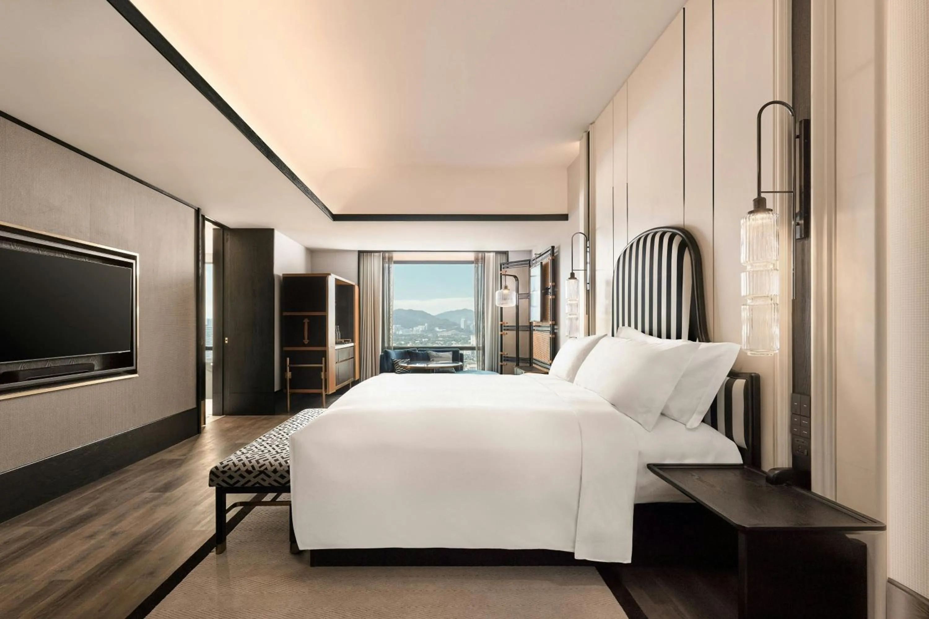 Photo of the whole room, Bed in The Millen Penang, Autograph Collection